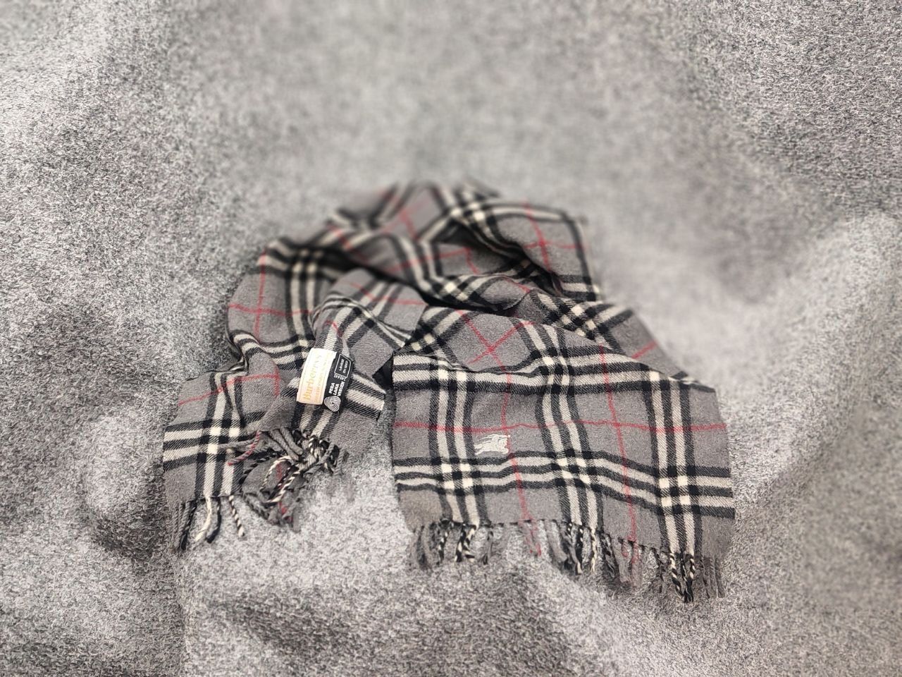 Burberry Vintage Burberry 's Classic Check Lana wool Unisex Scarf Size ONE SIZE - 13 Thumbnail