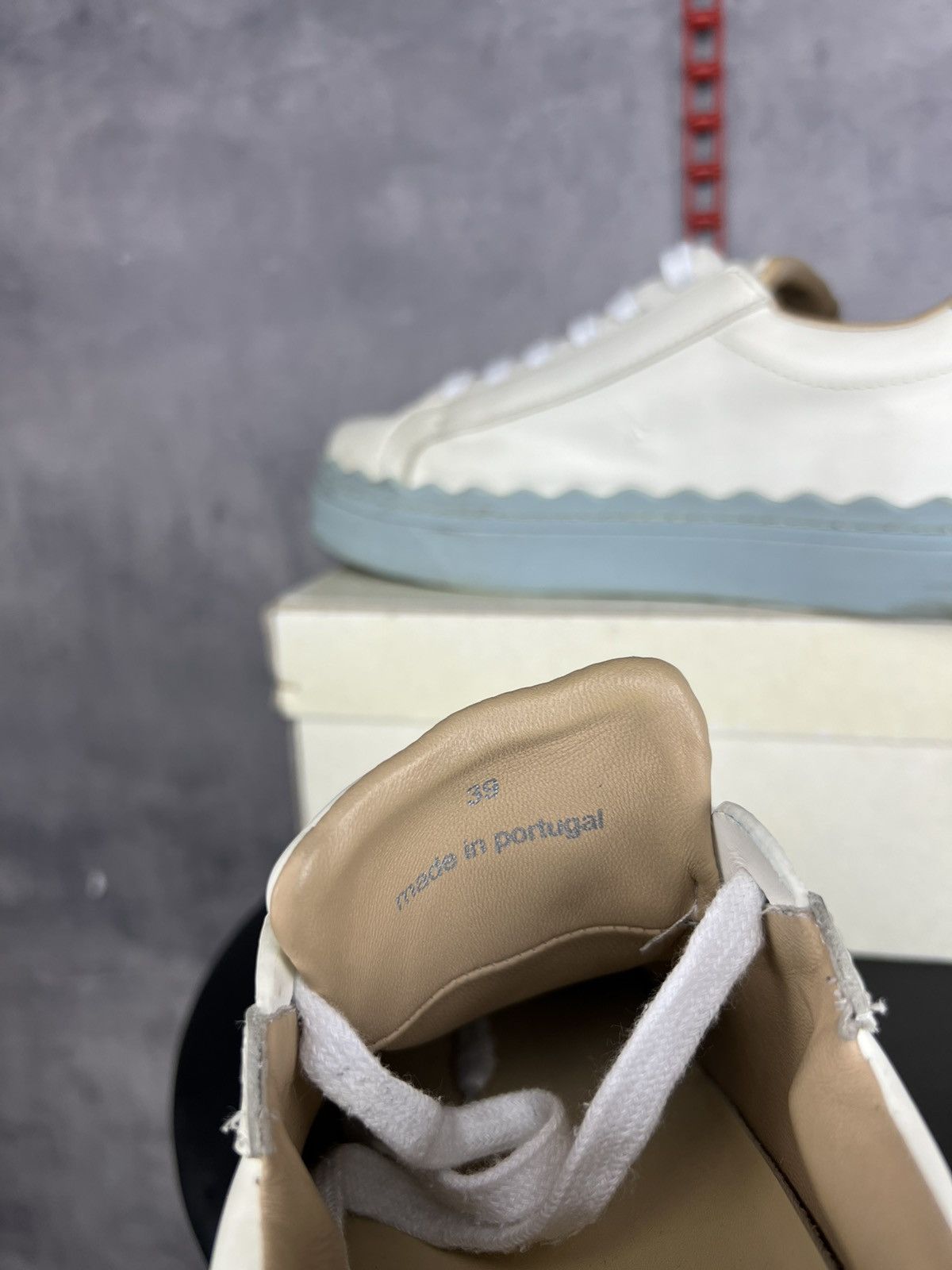 Chloe Chloe Women's White Lauren leather Low Top Sneakers Shoes 39 Size US 9 / IT 39 - 14 Thumbnail