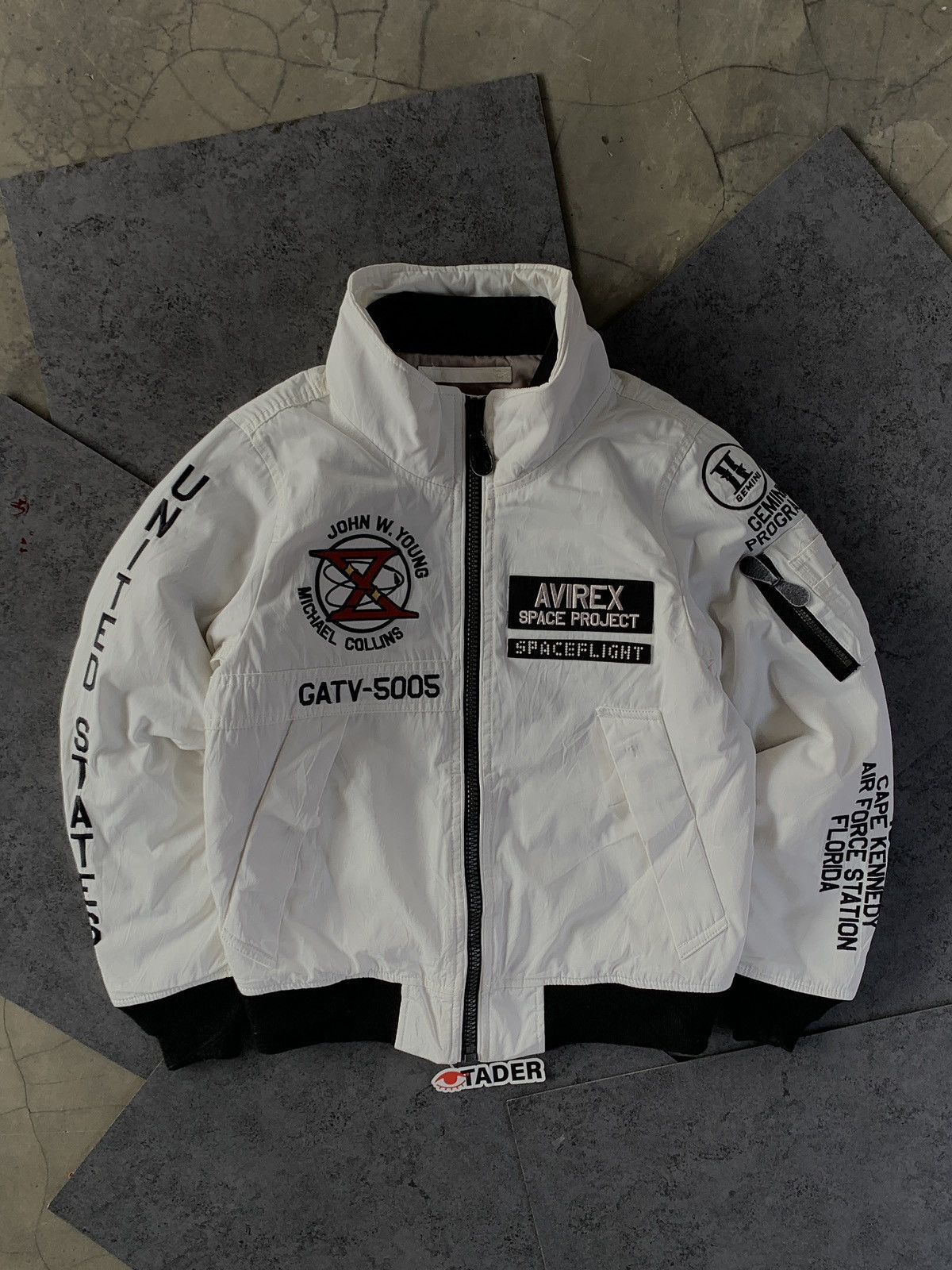 Avirex Avirex MA-1 SPACE WALK GT-10 Bomber Flight Jacket Size US M / EU 48-50 / 2 - 3 Thumbnail