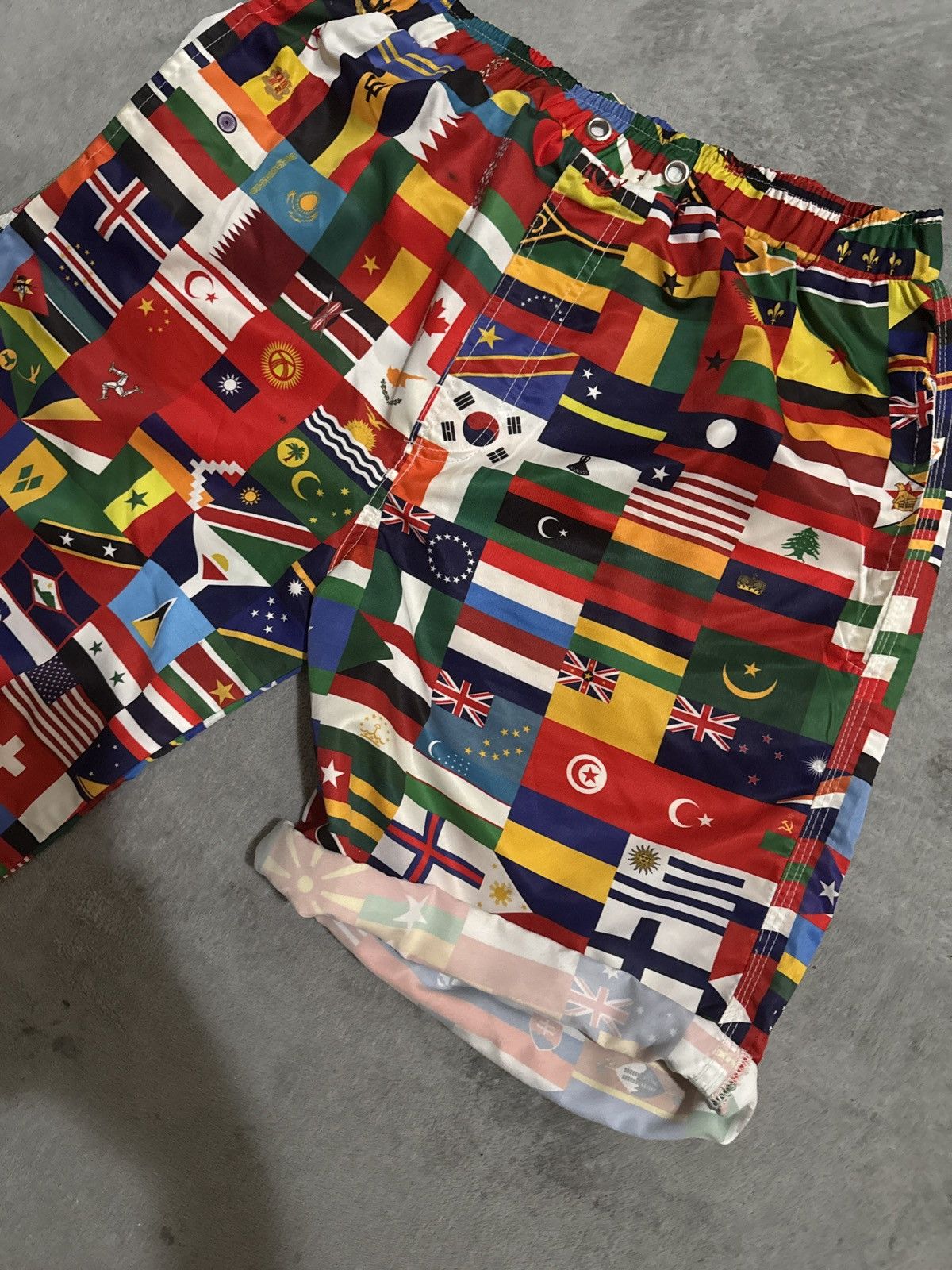 Vintage World Flags Shorts Vintage 80s 90s men’s lounge Size US 31 - 7 Thumbnail