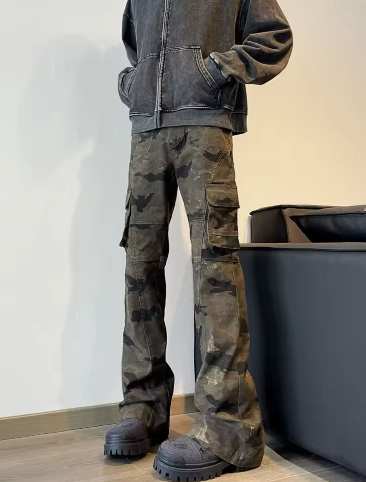 Japanese Brand × Vintage Cyber Y2K Streetwear Camouflage Slim Flare Jeans Pants Size US 35 - 6 Thumbnail