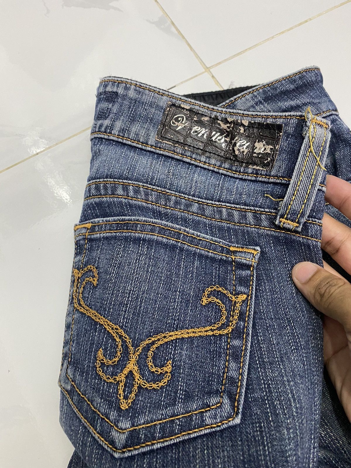 Edwin FLARE JEANS EDWIN VIENUS BOOTCUT DISTRESSED DENIM Size 28" / US 6 / IT 42 - 10 Thumbnail