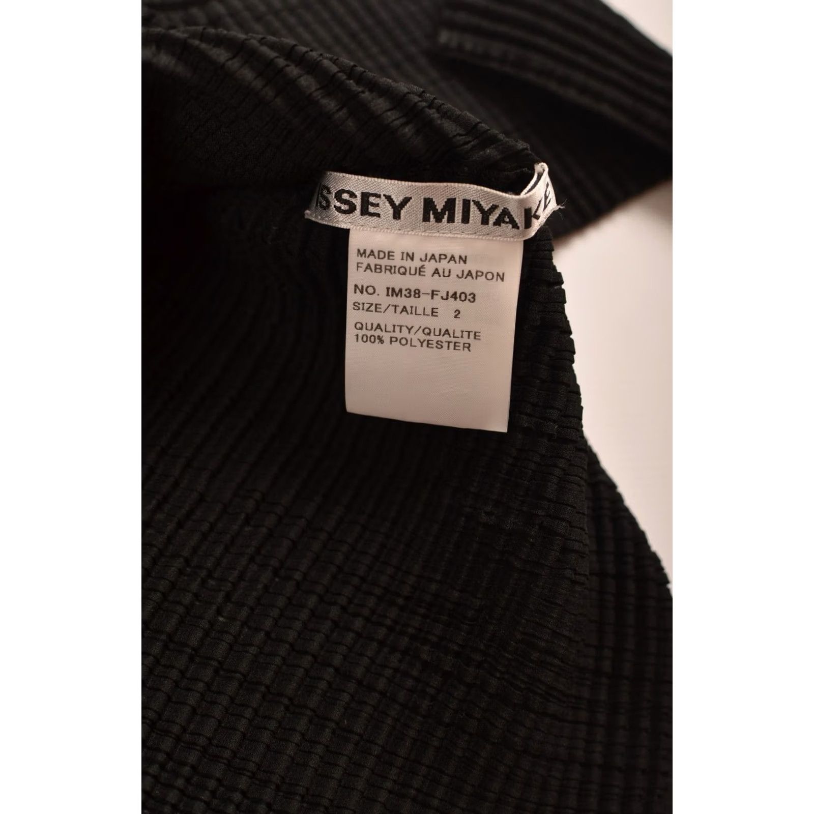Issey Miyake Issey Miyake Wooly Pleats-38 Top Plisse Black Button Shirt IM38-FJ403 Japan Sz 2 Size XS / US 0-2 / IT 36-38 - 6 Thumbnail