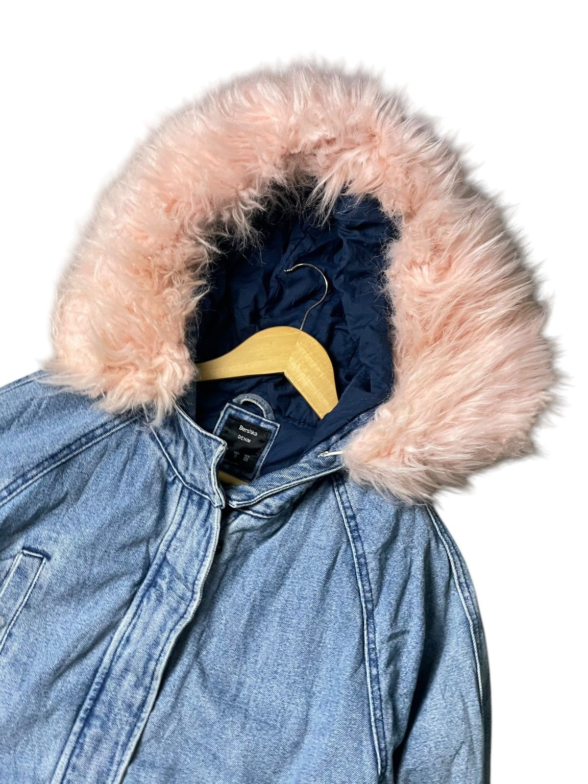 Bershka × Vintage Vintage BERSHKA Fur Hooded Denim Jacket (98) Size US S / EU 44-46 / 1 - 5 Thumbnail