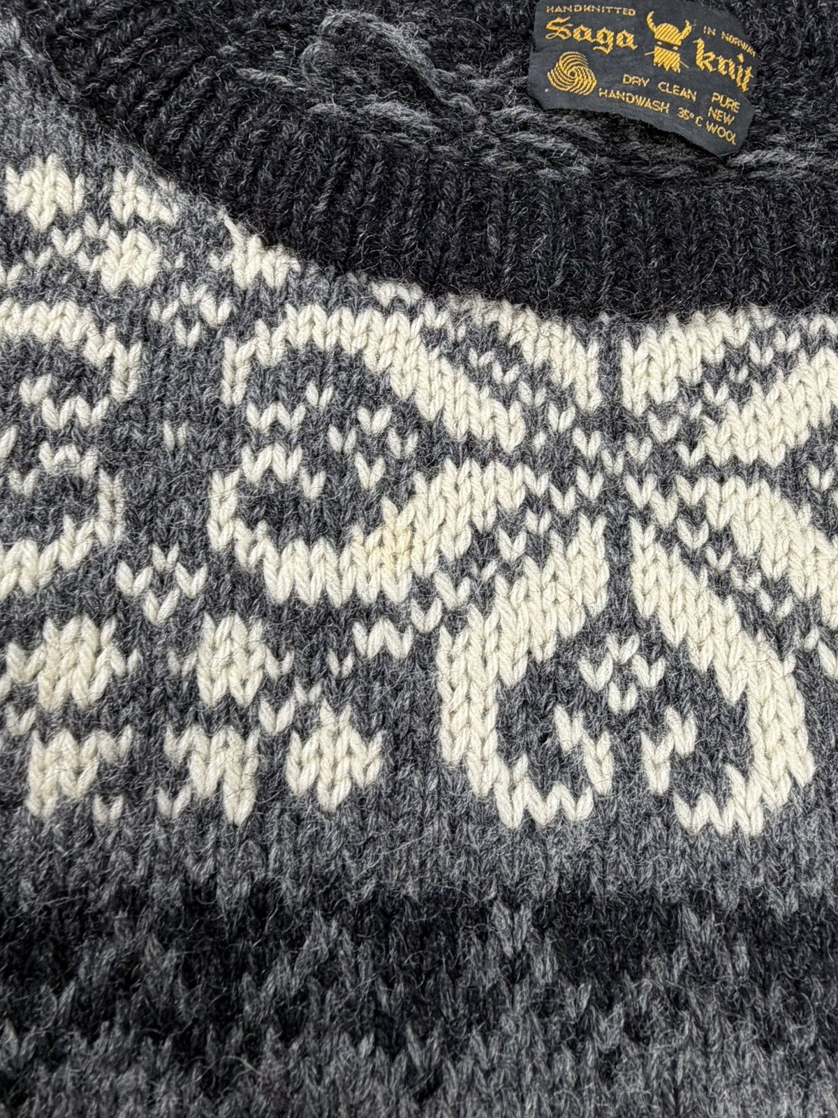 Vintage Vintage Saga Knit Norway Nordic Reindeer Wool Sweater Size US XL / EU 56 / 4 - 11 Thumbnail