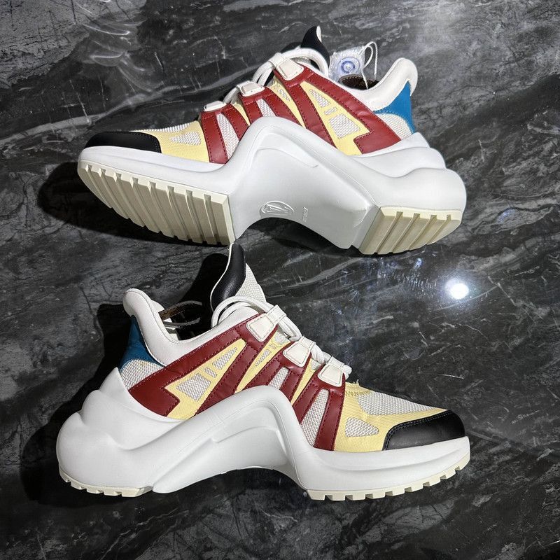 Louis Vuitton Louis Vuitton Stylish Low-Top Casual Sneakers - Size US 5.5 / EU 38 - 7 Thumbnail