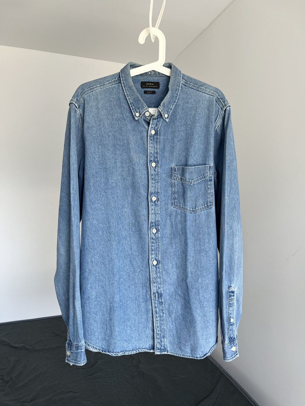 Zara Slim fit casual shirt denim blue vintage style Size US L / EU 52-54 / 3 - 1 Thumbnail