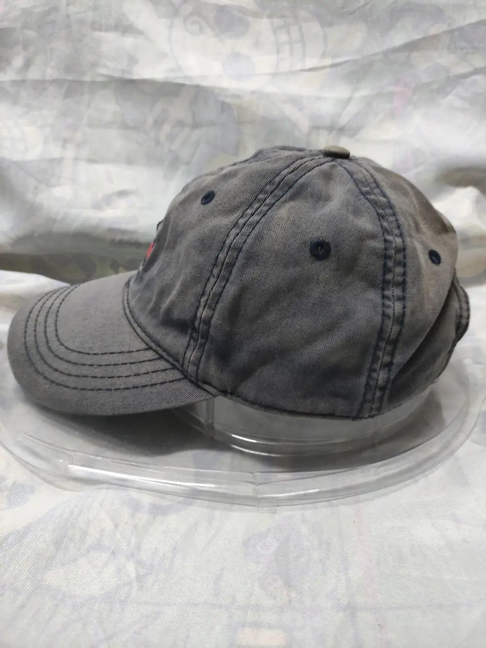 Tommy Hilfiger × Vintage TOMMY HILFIGER VINTAGE CAP DISTRESSED SUNFADED Size ONE SIZE - 3 Thumbnail