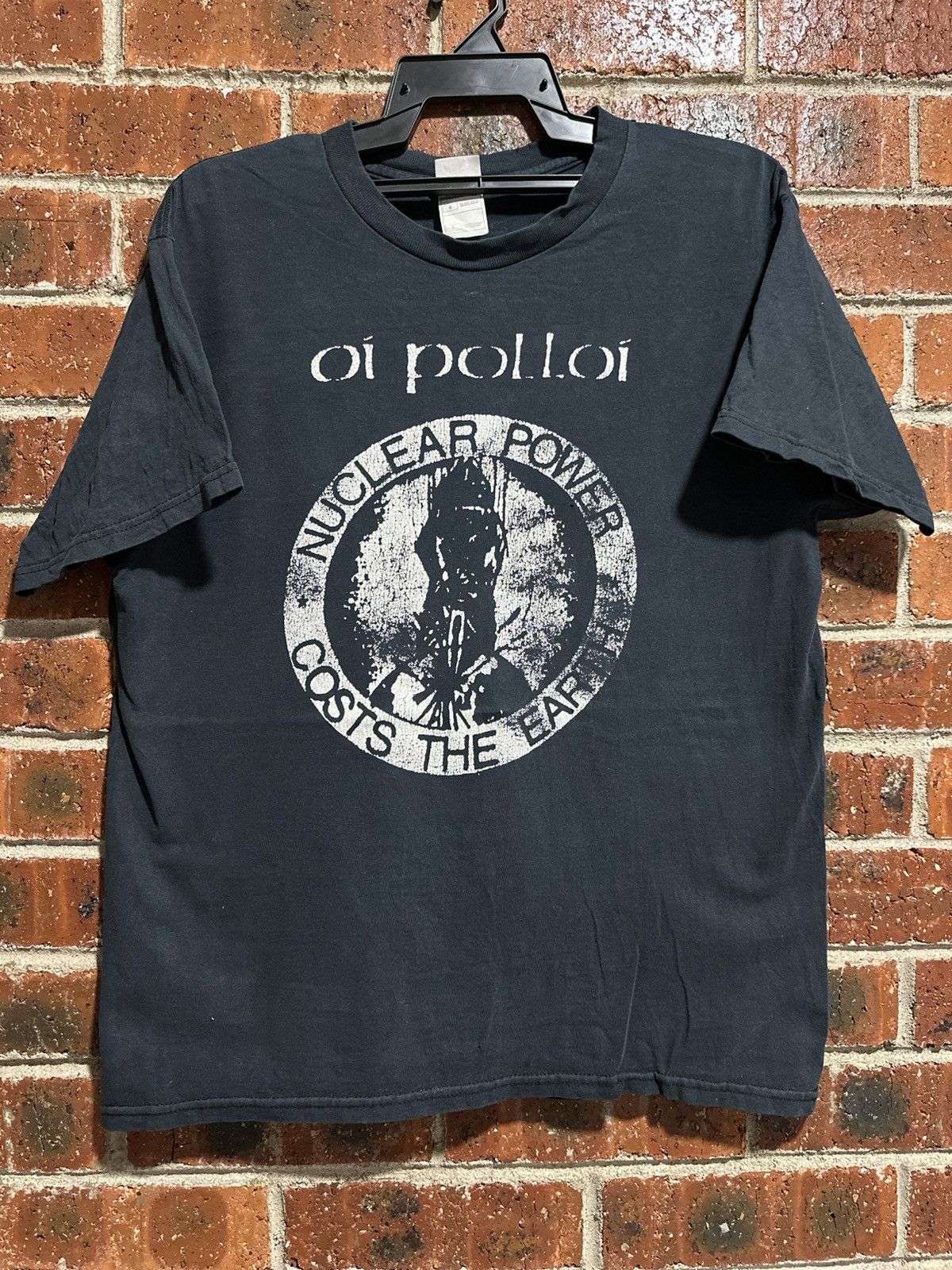 Fruit Of The Loom Vintage Oi Polloi Nuclear Power Costs The Earth Faded Tee Size US L / EU 52-54 / 3 - 1 Thumbnail