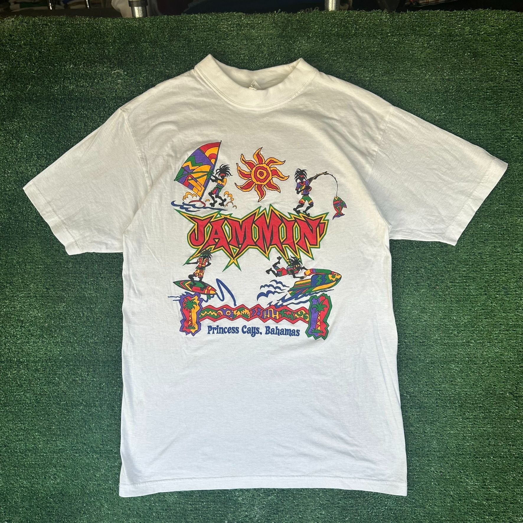 Vintage Vintage 90s Jammin Bahamas T-Shirt Surf Tropical Travel Rast Size US M / EU 48-50 / 2 - 1 Thumbnail