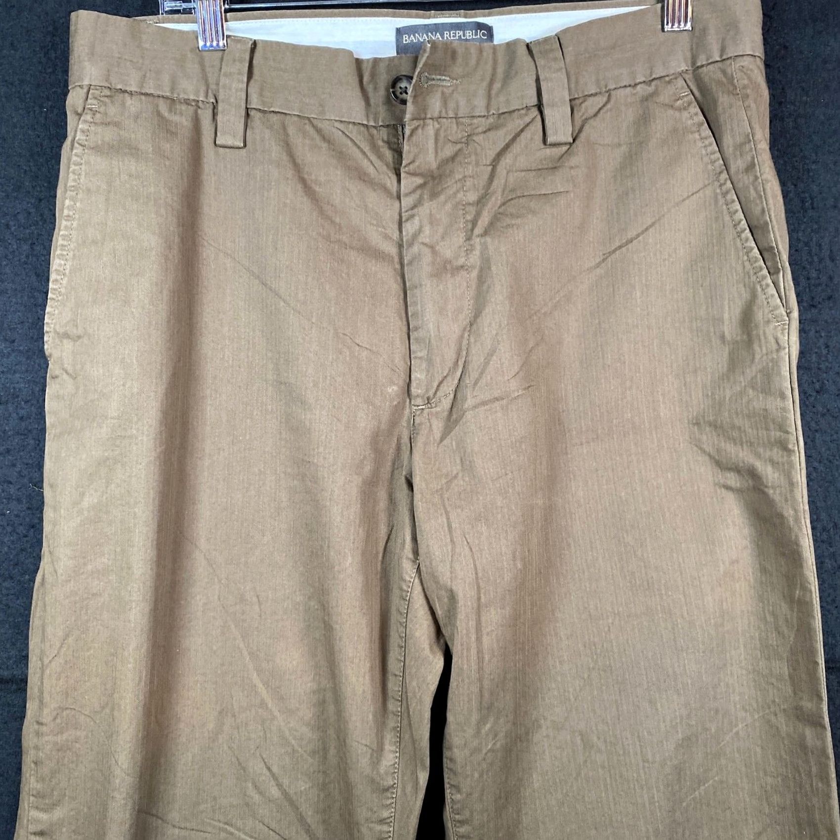 Banana Republic Banana Republic Mens Pants Brown Chino 100% Cotton Straight 33x34 (34x33) Pants Mens Regular 34 Inseam Straight Pocket Brown Chino Size US 33 - 2 Thumbnail