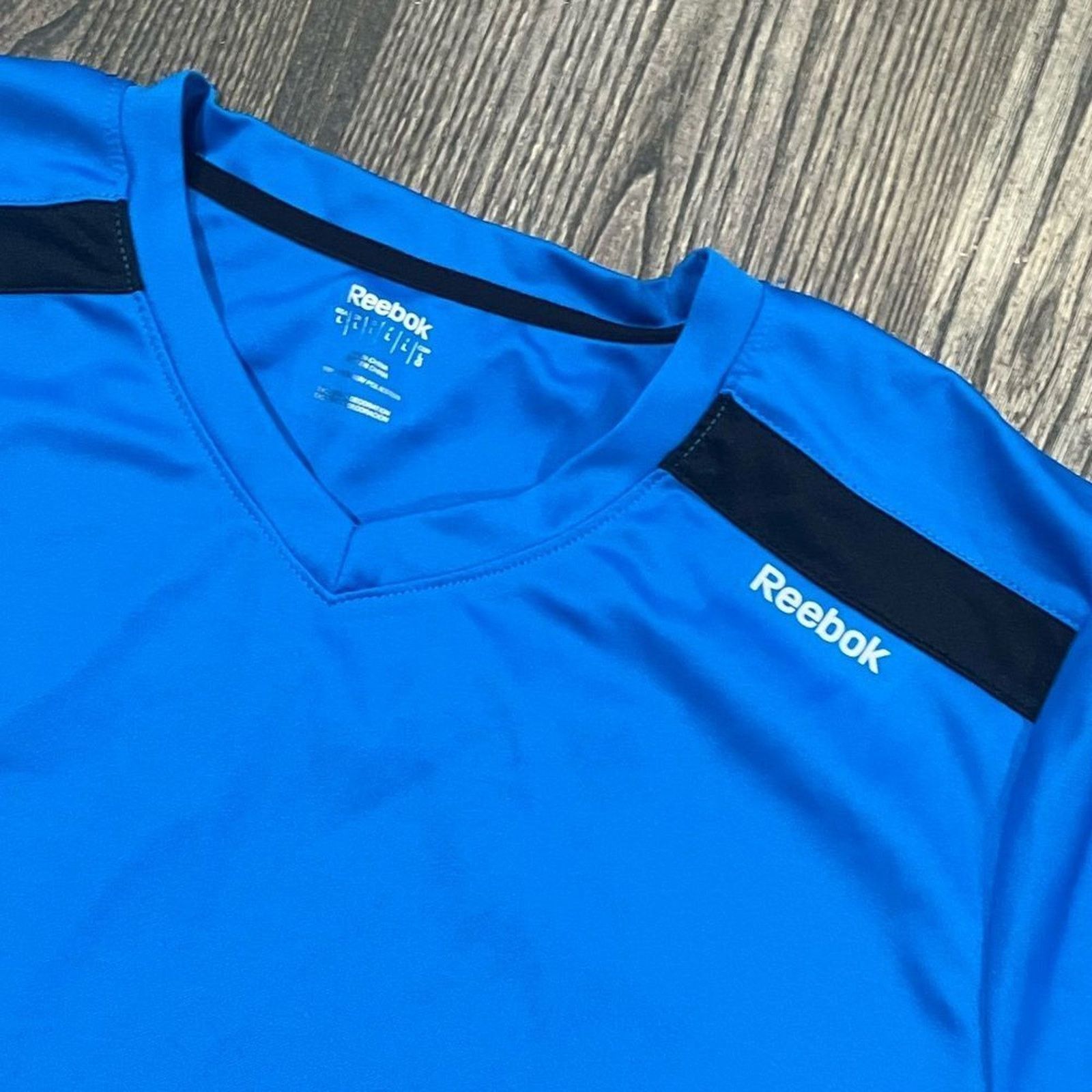 Reebok Reebok Mens Performance T-Shirt V-Neck Short Sleeve Blue L Size US L / EU 52-54 / 3 - 3 Thumbnail