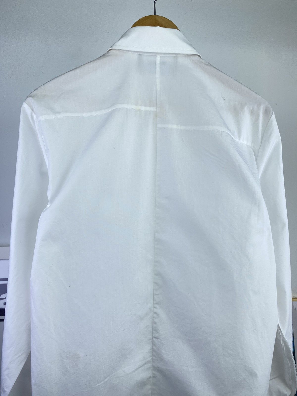 Yang Li AW17 Yang Li Asymetric Back Yoke Rough Edge Button Up Shirt Size US M / EU 48-50 / 2 - 5 Thumbnail