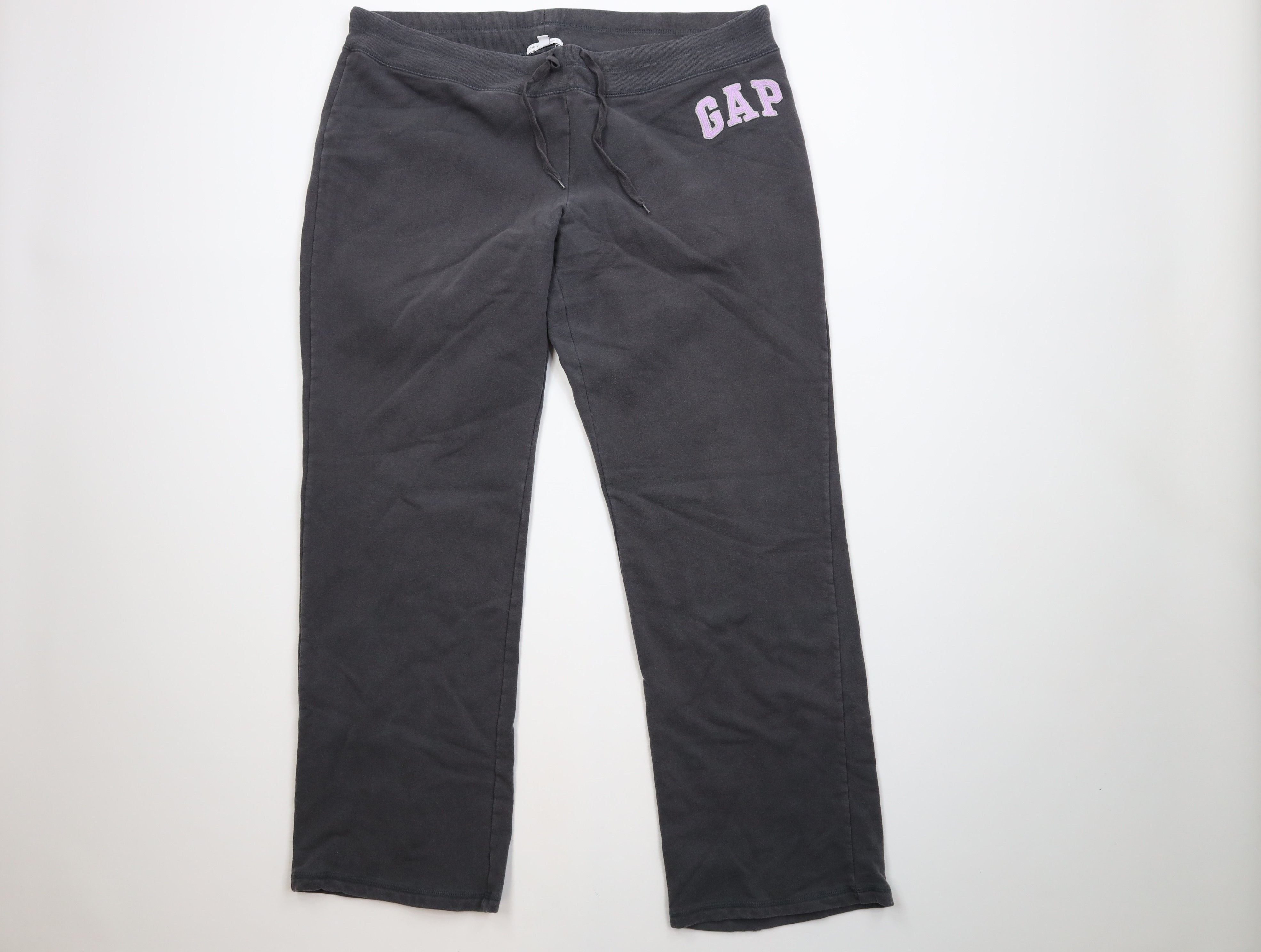 Gap Vintage Y2K Gap Spell Out Wide Leg Sweatpants Pants Gray Size 40" / US 18 - 1 Thumbnail