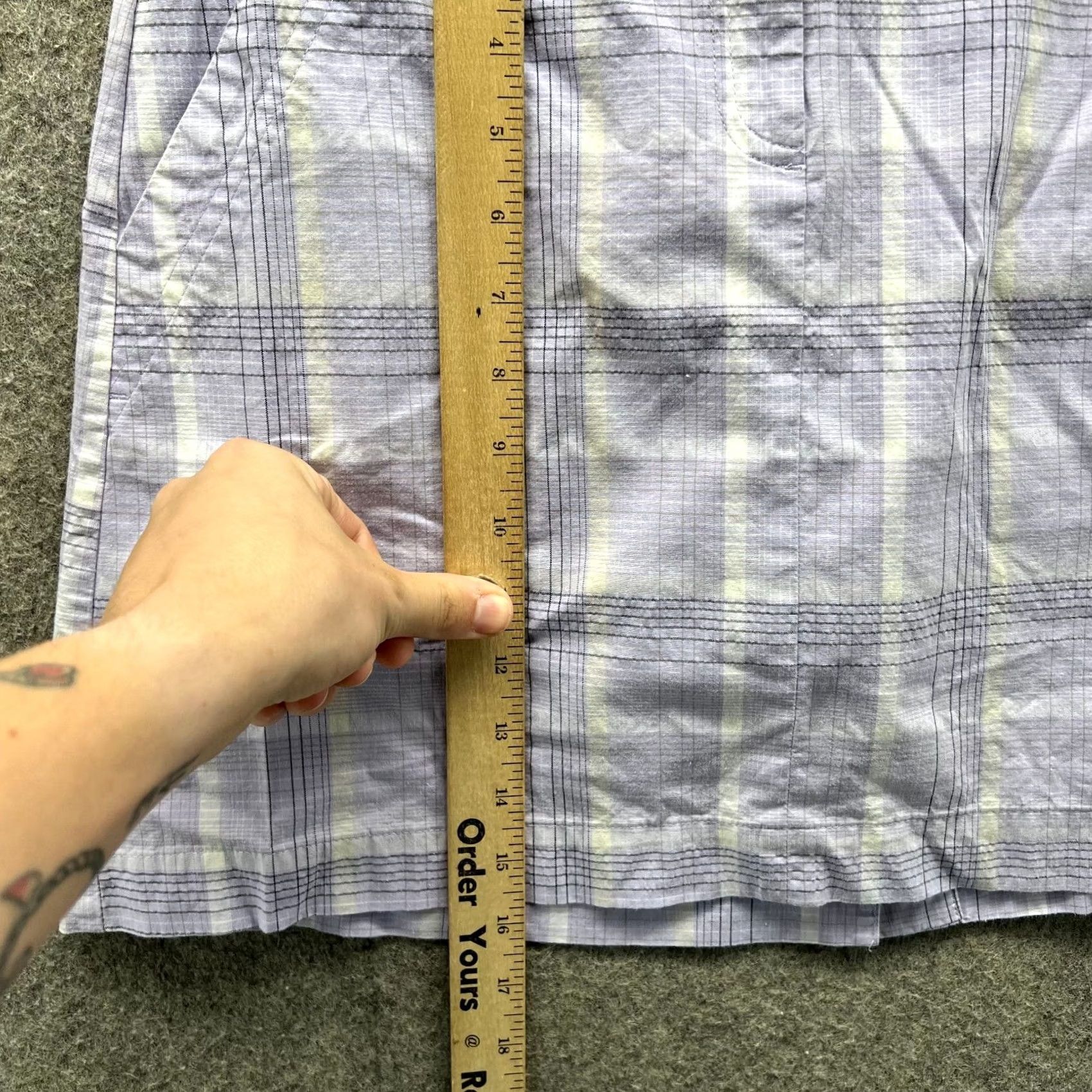 Izod VINTAGE Izod Skirt Women 2 Purple Plaid Golf Skort Athletic Stretch Classic Casual Women, Purple, 2, Golf, Skirt, Izod, Vintage, Activewear Size 26" / US 2 / IT 38 - 5 Thumbnail