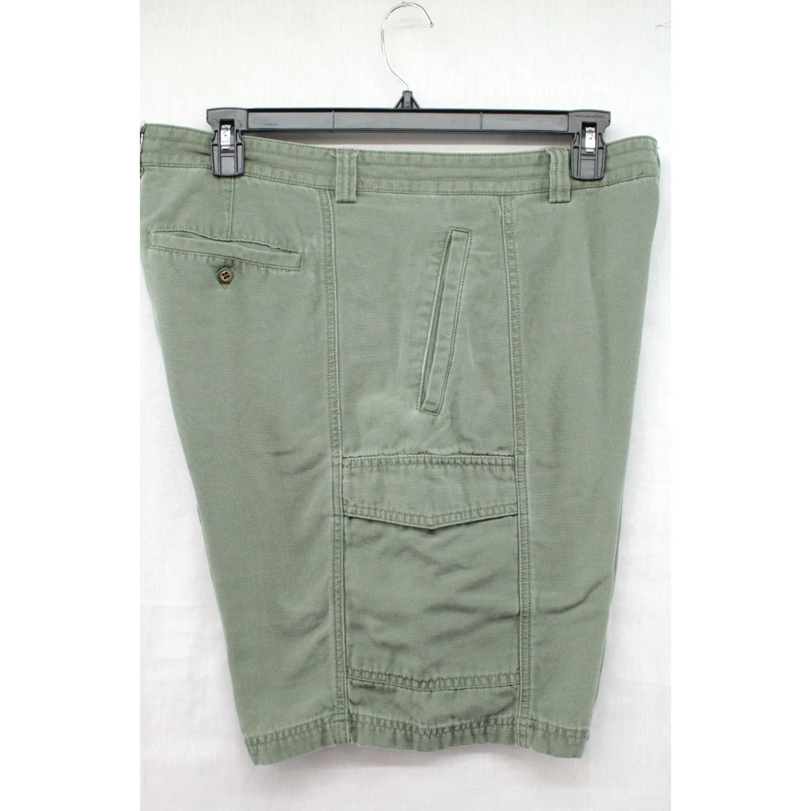 Tommy Bahama VINTAGE Tommy Bahama Cargo Shorts Mens 36 Green Relaxed Cotton Canvas 13 Inseam Pockets Cargo Beach Preppy 90s Mens Size US 36 / EU 52 - 3 Thumbnail