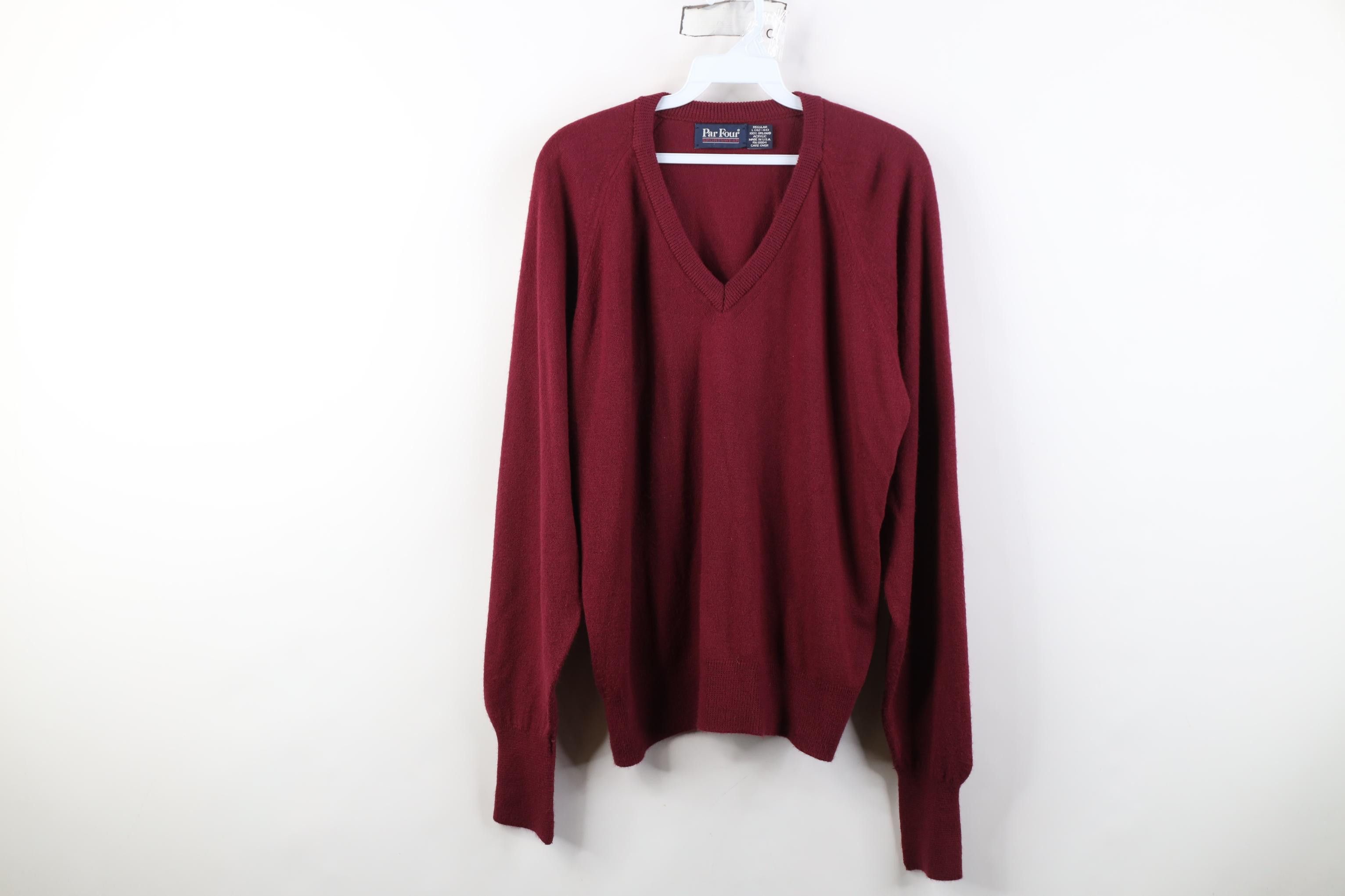 Vintage Vintage 70s Streetwear Soft Knit V-Neck Sweater Maroon USA Size US L / EU 52-54 / 3 - 1 Thumbnail