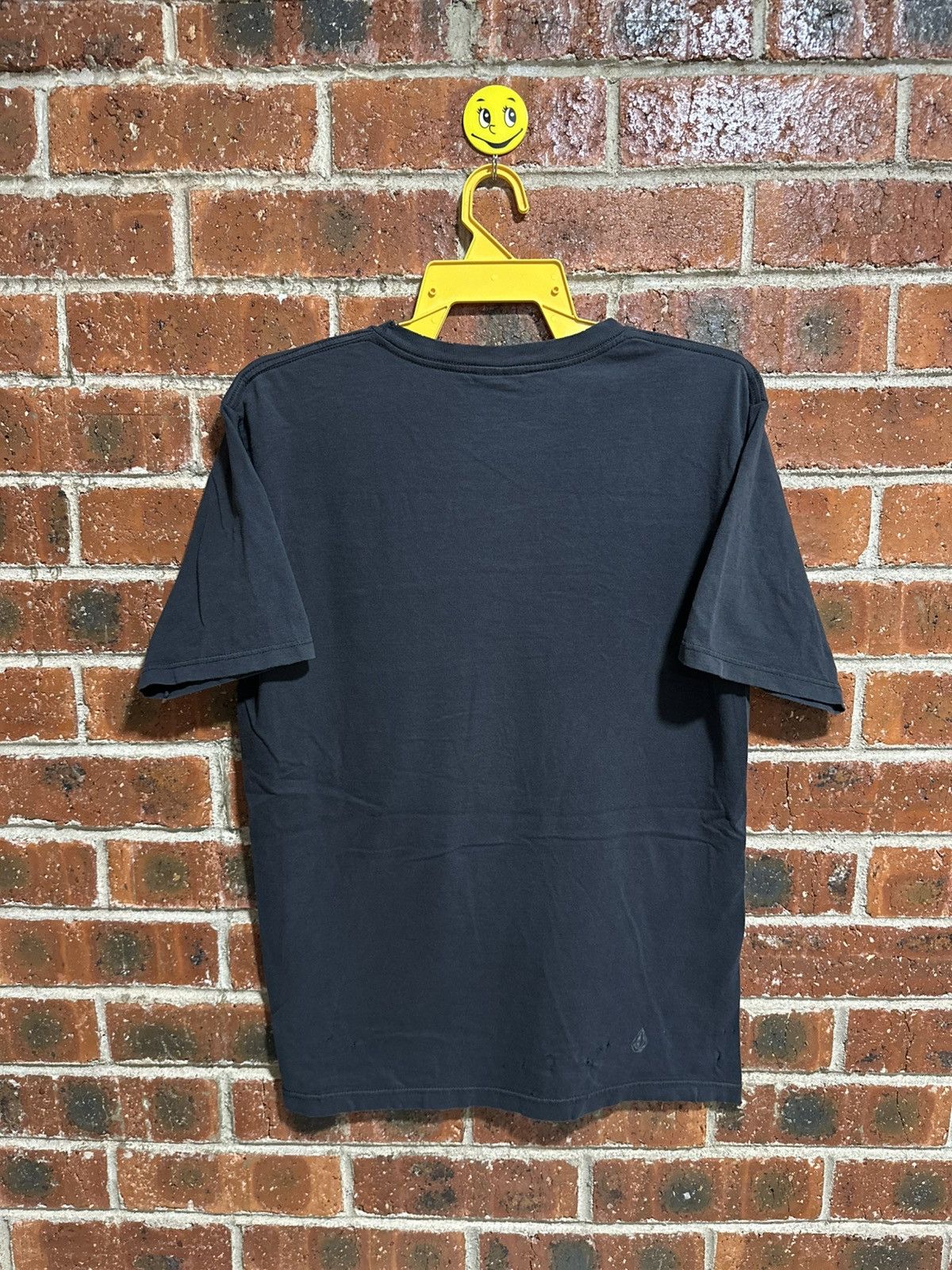 Vintage × Volcom Vintage Volcom Here’s Something Distress Tee Size US M / EU 48-50 / 2 - 7 Thumbnail
