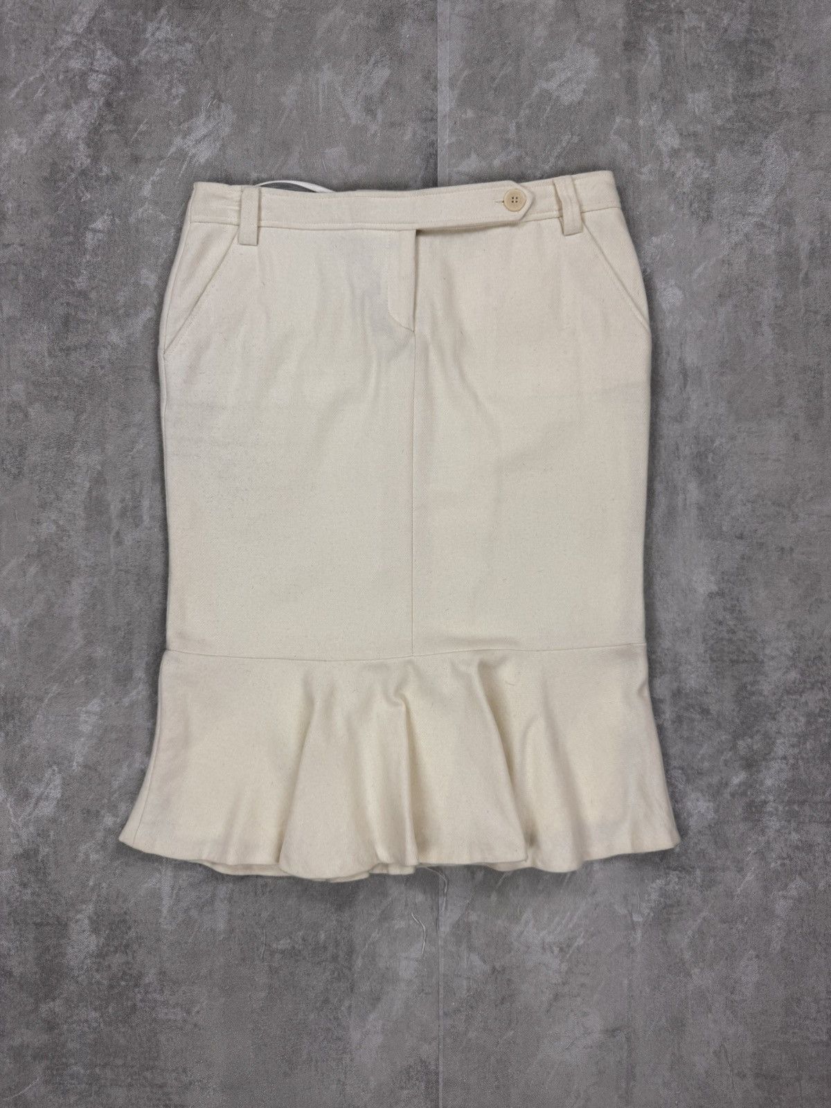 Ted Baker Ted Baker White Wool belated midi skirt British style size 3 Size 29" - 1 Thumbnail