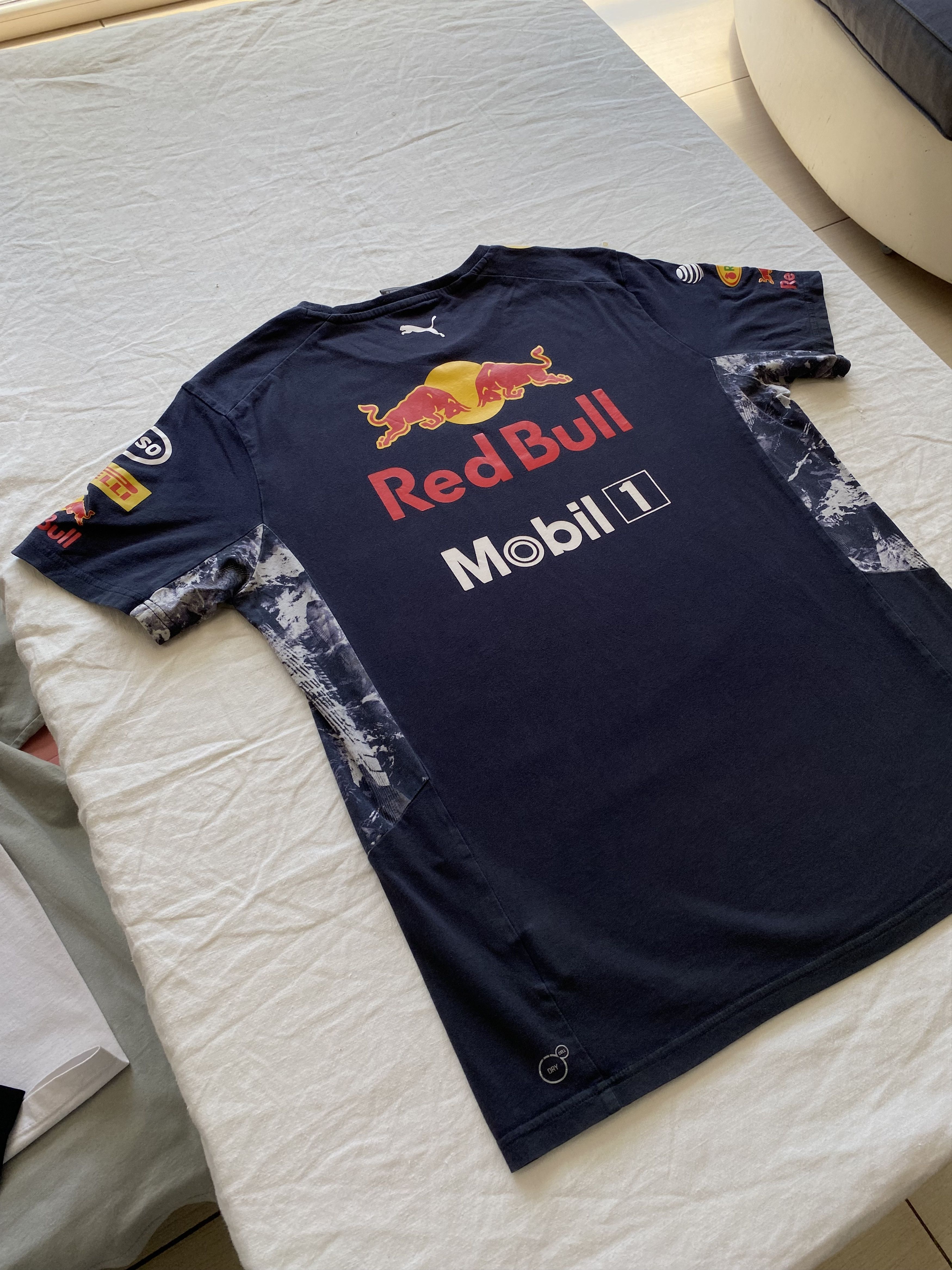 Puma Puma Red Bull Formula Uno F1 Vintage 2000s Racing T-shirt Size US M / EU 48-50 / 2 - 12 Thumbnail