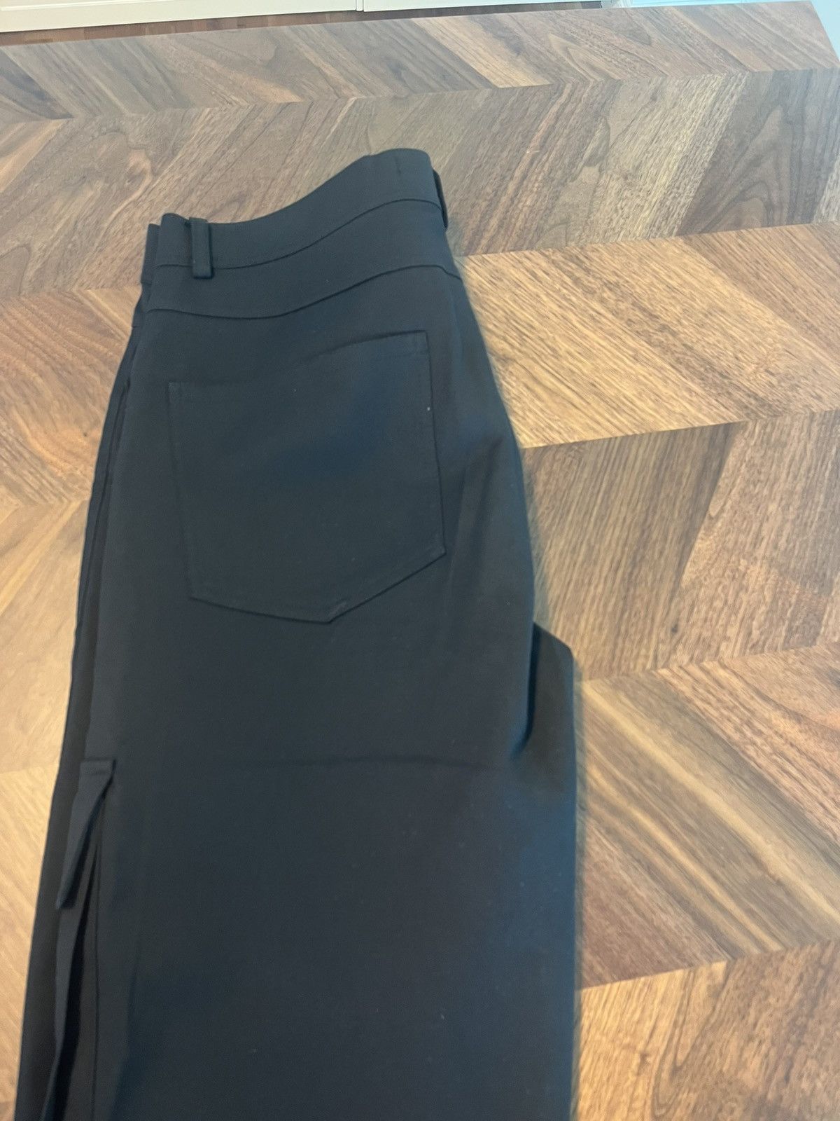 Misbhv Cargo