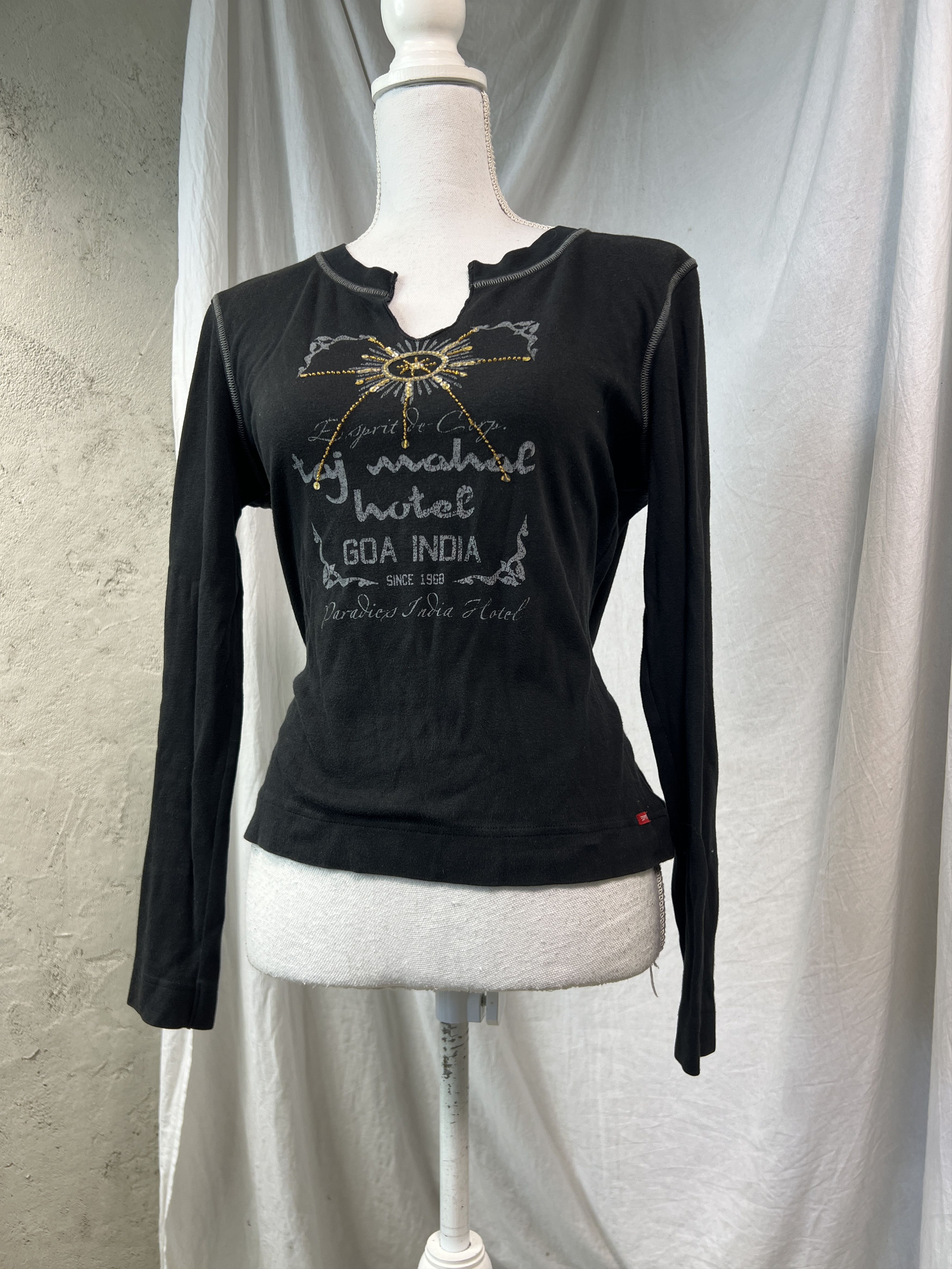 Vintage Vintage Avant Garde Grunge Printed Longsleeve Y2K Size XL / US 12-14 / IT 48-50 - 1 Thumbnail