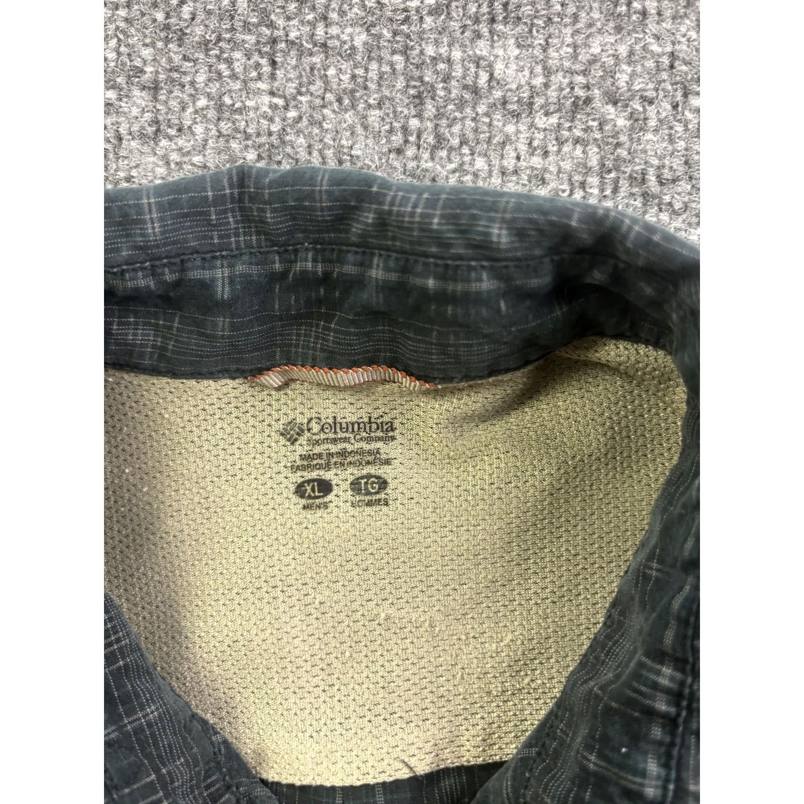 Vintage Columbia Shirt Mens XL Green Plaid Long Sleeve Button Front Modal Outdoor Mens XL Green Plaid Button-Up Shirt Size US XL / EU 56 / 4 - 2 Thumbnail