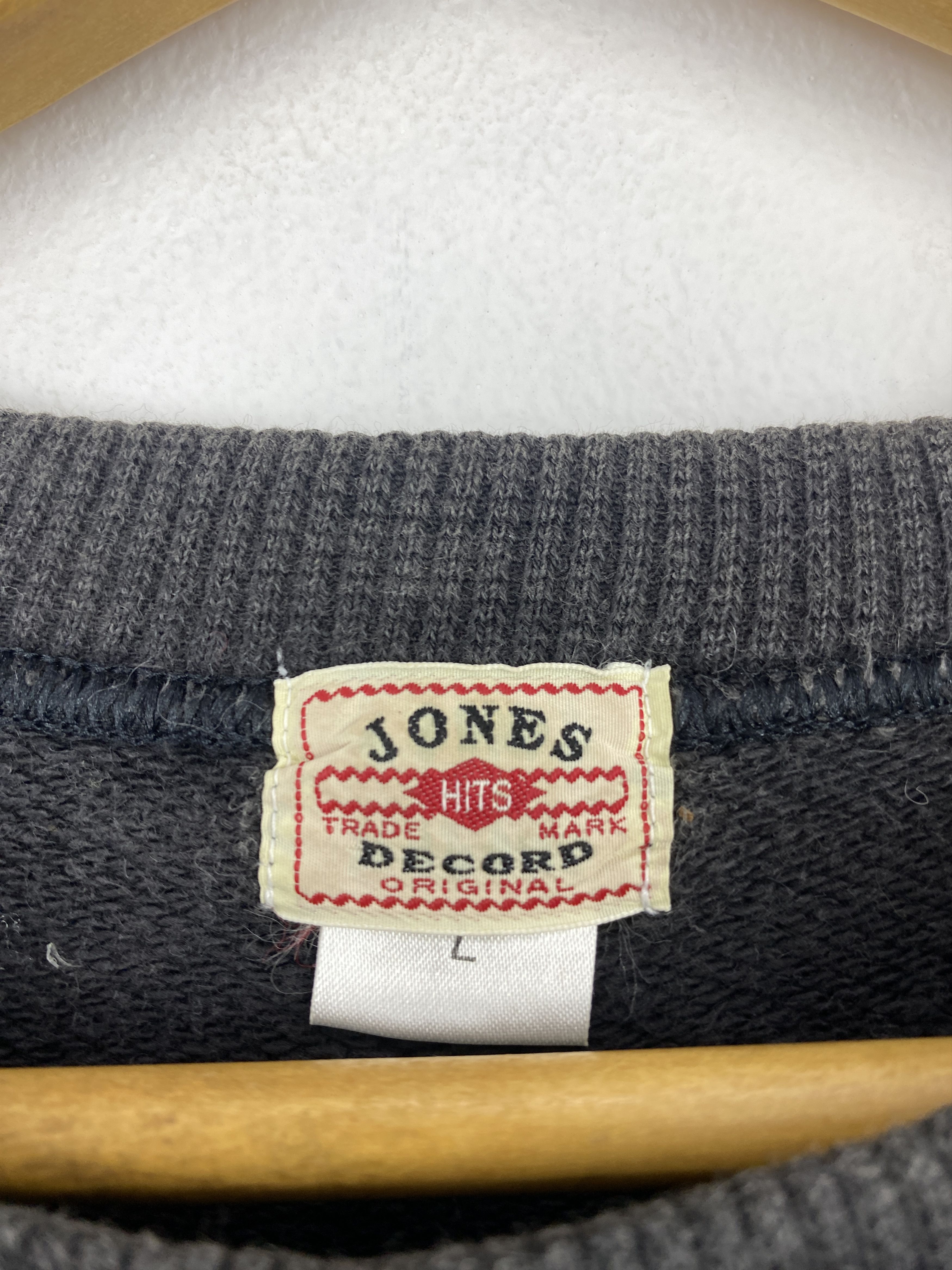 Japanese Brand Vintage Jones Hits Skull Crossbones Crewneck BP0065 Size US L / EU 52-54 / 3 - 5 Thumbnail
