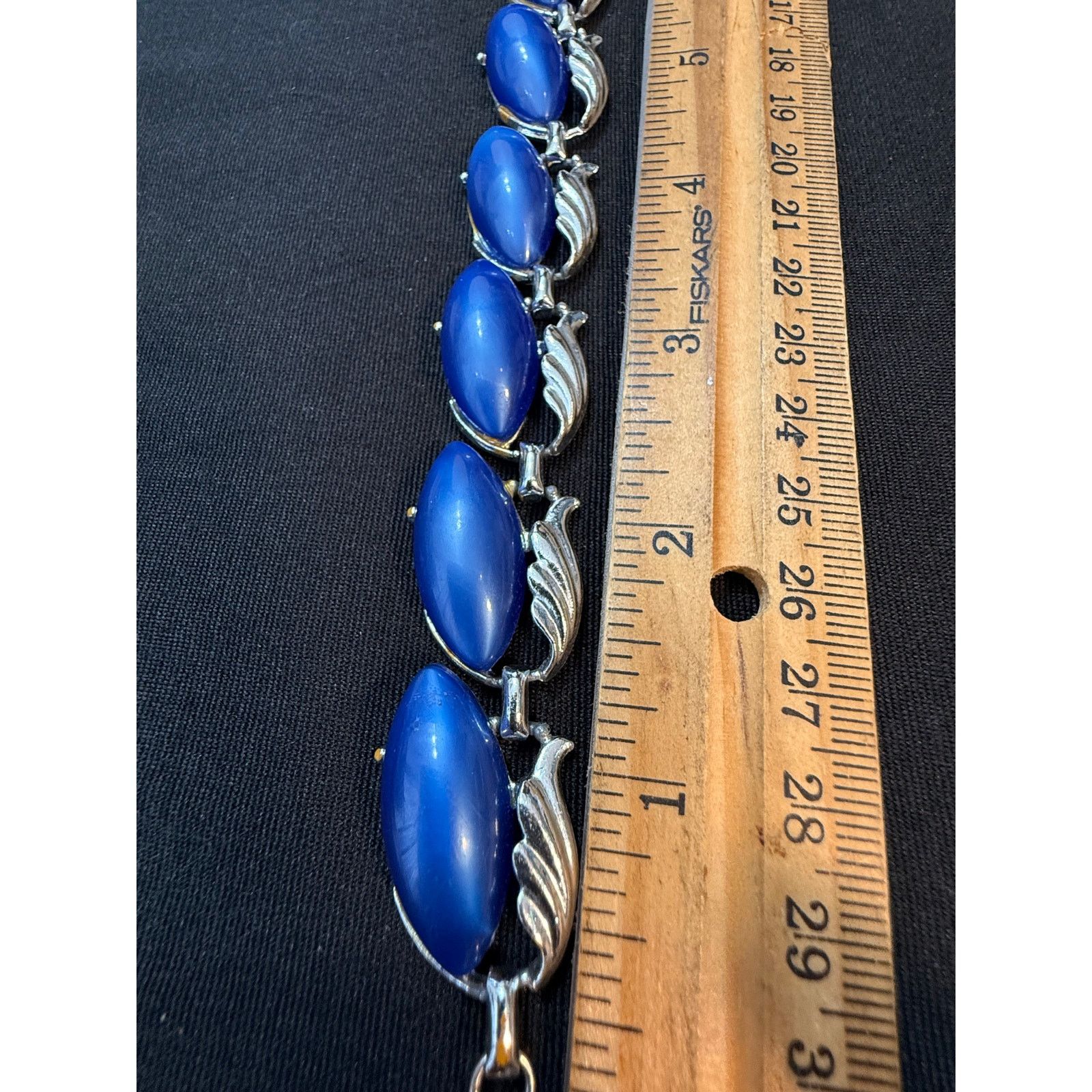 Other Vintage Distressed Blue Thermoset Leaf Necklace 16” Size ONE SIZE - 4 Thumbnail