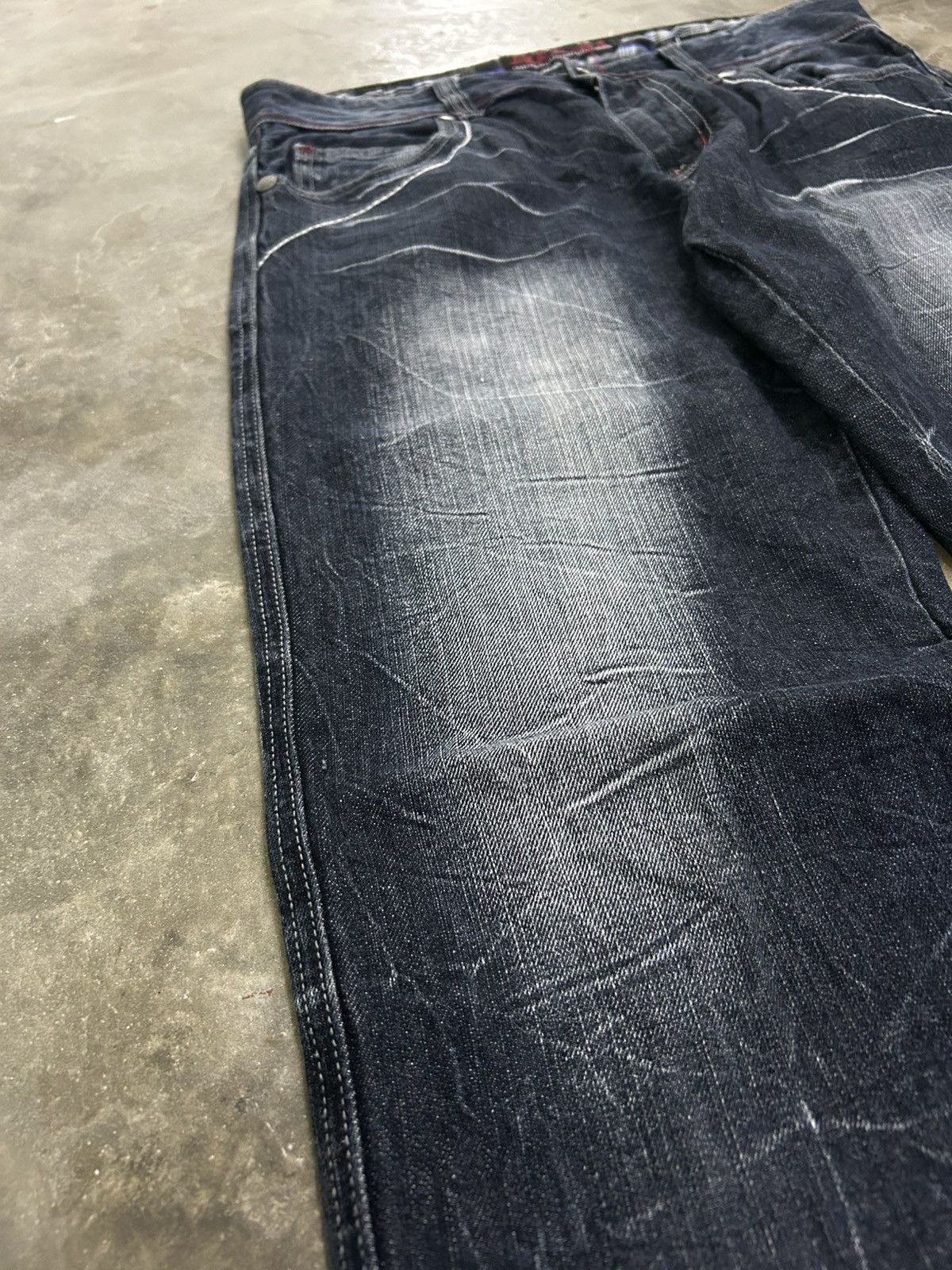 Japanese Brand Jack Serika Japanese Grunge Cracked Washed Crazy Streak Fade Size US 34 / EU 50 - 7 Thumbnail
