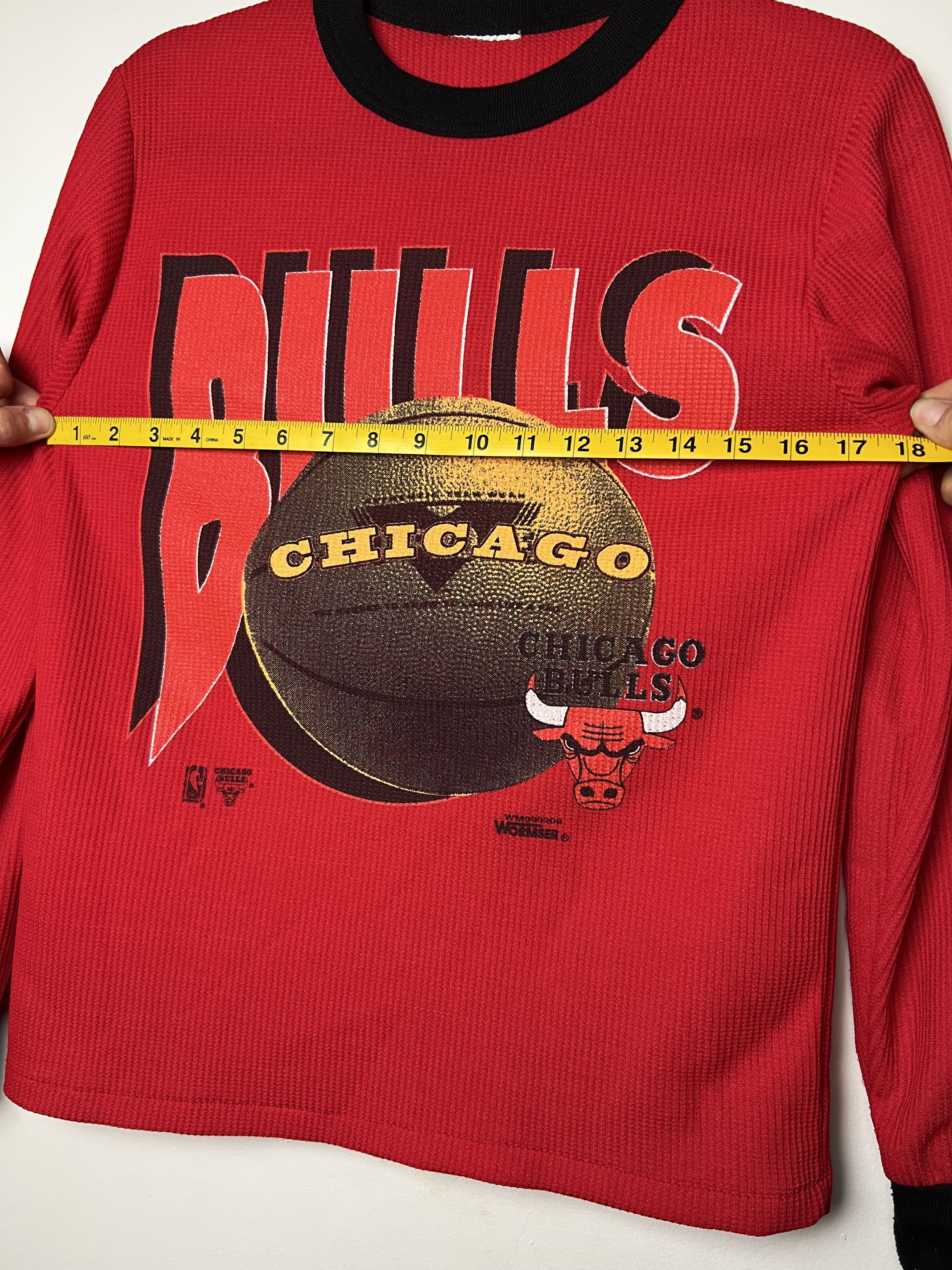Vintage Vintage Chicago Bulls Logo Long Sleeve Thermal Size US S / EU 44-46 / 1 - 9 Thumbnail