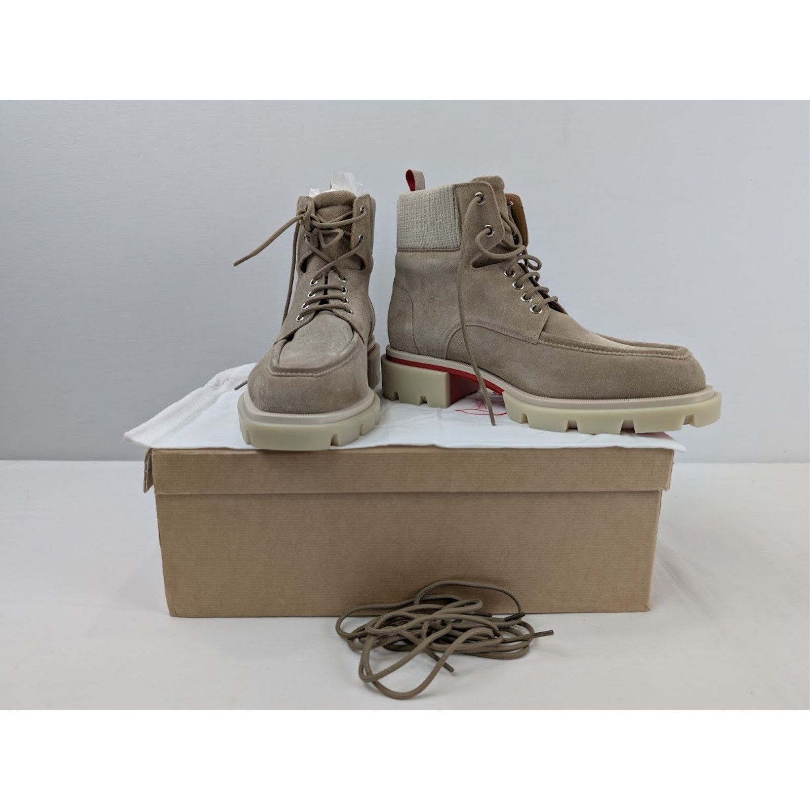 Christian Louboutin o1rshd1 Our Walk Flat Boot in Saharienne Size US 11.5 / EU 44-45 - 18 Thumbnail