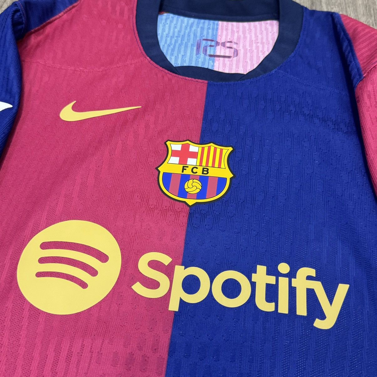 Nike Barcelona 24/25 player issue home shirt #6 Gavi Size US L / EU 52-54 / 3 - 3 Thumbnail