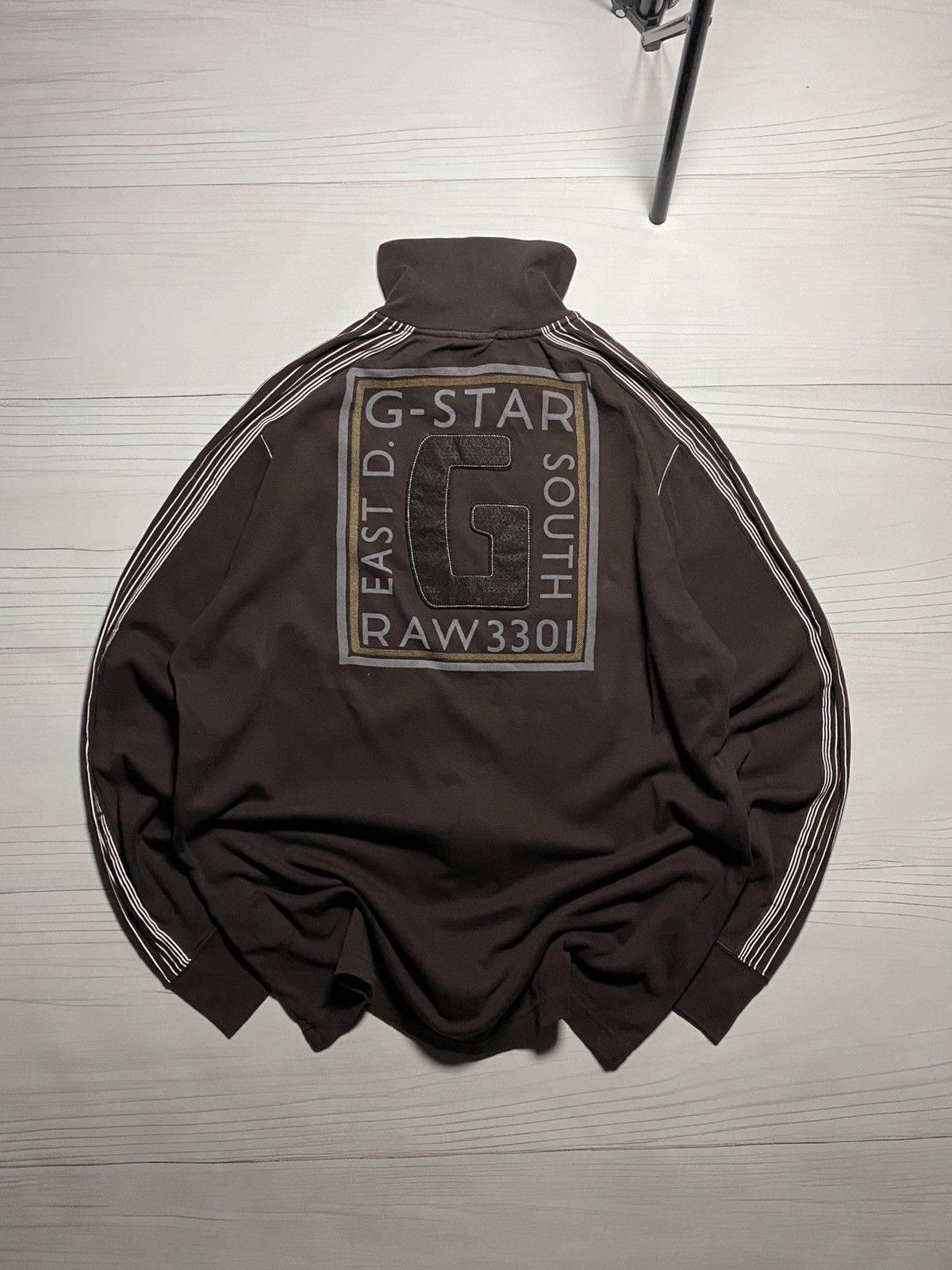 G-Star × Japanese Brand × Vintage Vintage G Star Raw Faded Brown Y2k Japanes Zip Sweatshirt Size US XL / EU 56 / 4 - 1 Thumbnail