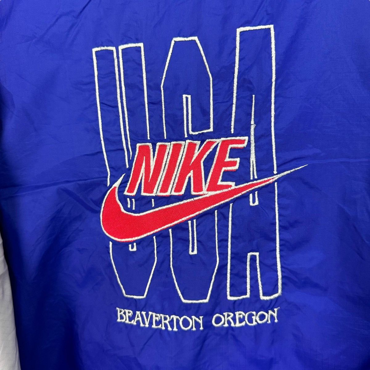 Nike Vintage 90s nike USA track zip jacket y2k hooded windbreaker Size US S / EU 44-46 / 1 - 13 Thumbnail