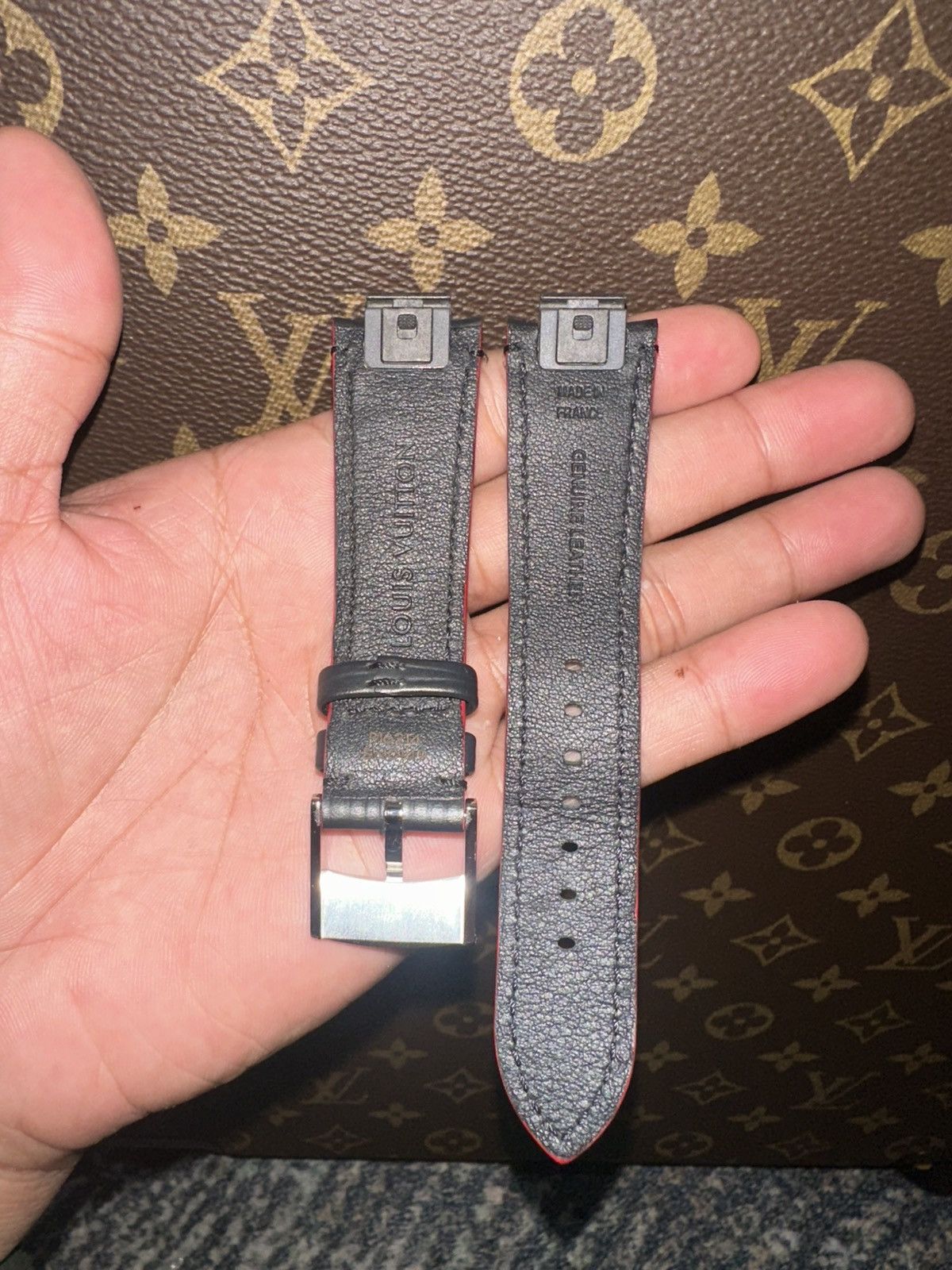 Louis Vuitton Louis vuitton epi leather tambour horizon strap watch Size ONE SIZE - 3 Thumbnail