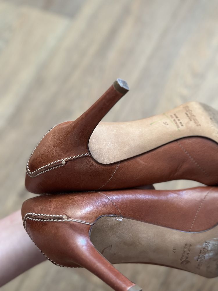 Yves Saint Laurent Yves Saint Laurent Vintage Heels Leather Shoes Size US 7 / IT 37 - 4 Thumbnail