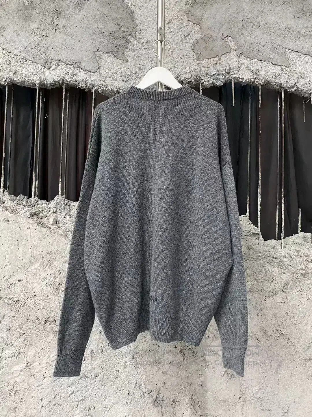 Balenciaga Balenciaga Embroidered Logo Sweater. Size US XS / EU 42 / 0 - 2 Thumbnail