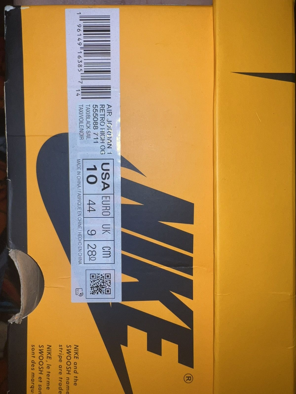 Nike Air Jordan 1 Retro High “Taxi” Size US 10 / EU 43 - 6 Thumbnail