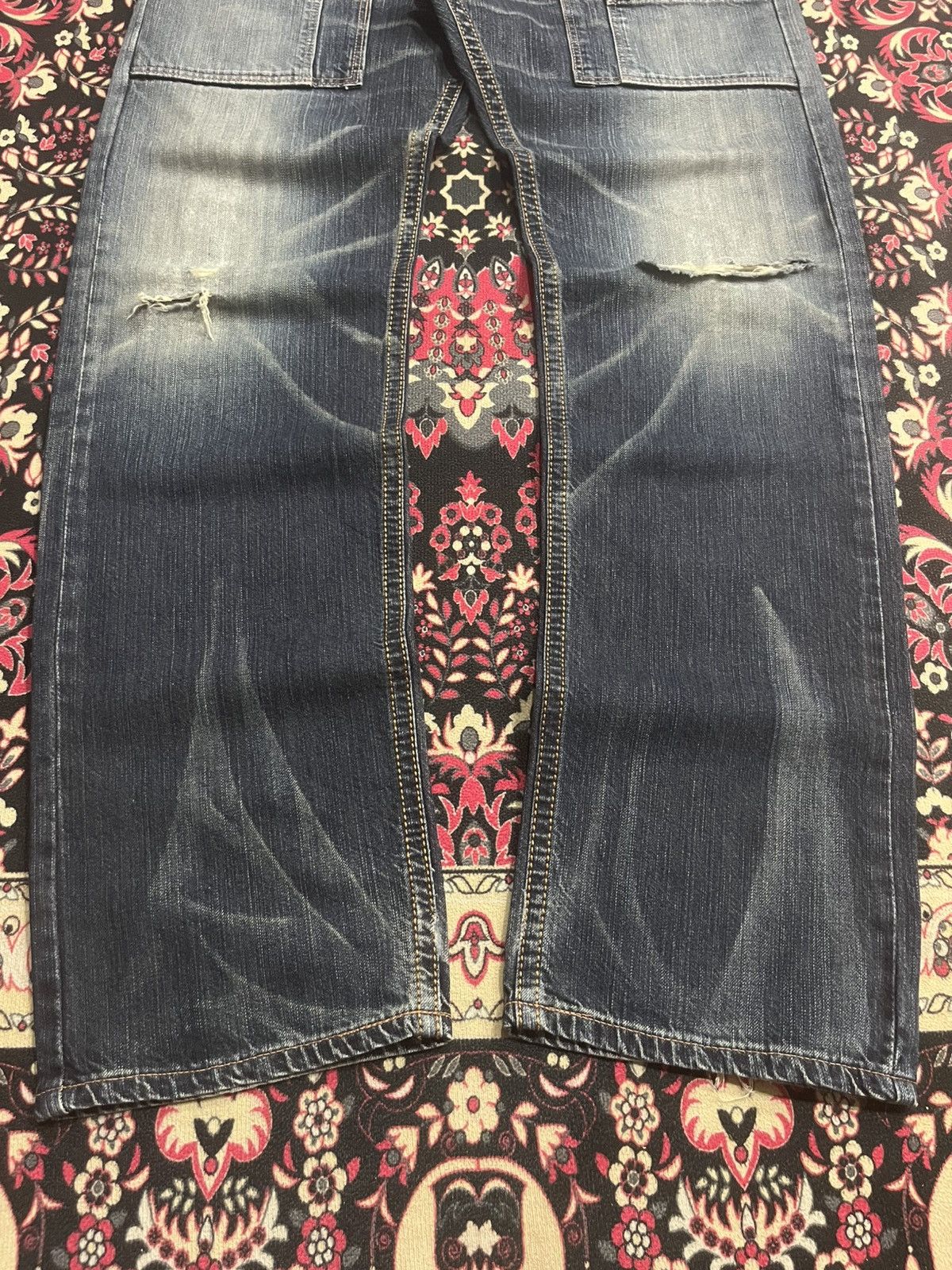 Who Decides War Vintage Edwin XV Double Pocket Blue Washed Whisker Rip Jeans Size US 34 / EU 50 - 10 Thumbnail