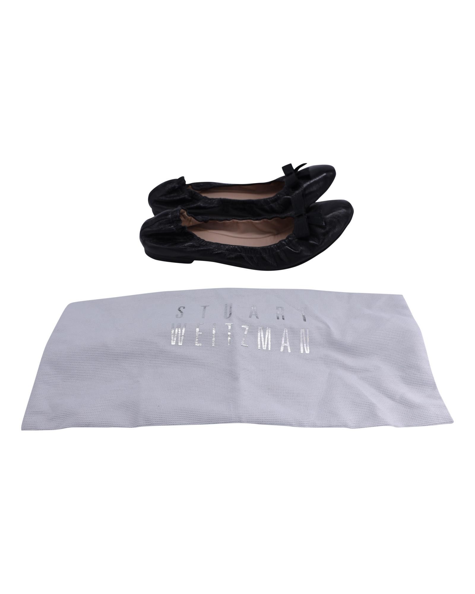 image of Stuart Weitzman Textured Leather Bow Ballet Flats With Scrunch Detail in Black, Women's (Size 10)