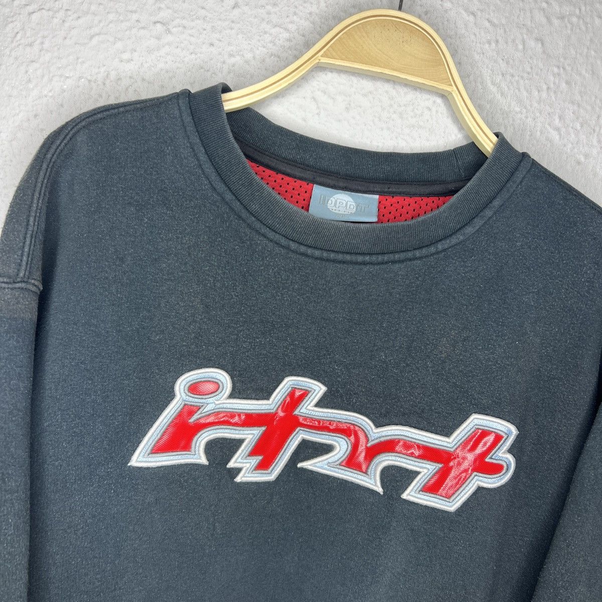 Japanese Brand × Vintage Vintage Faded IDPDT Rap Hip Hop Japanese Style Sweatshirt Size US XL / EU 56 / 4 - 4 Thumbnail