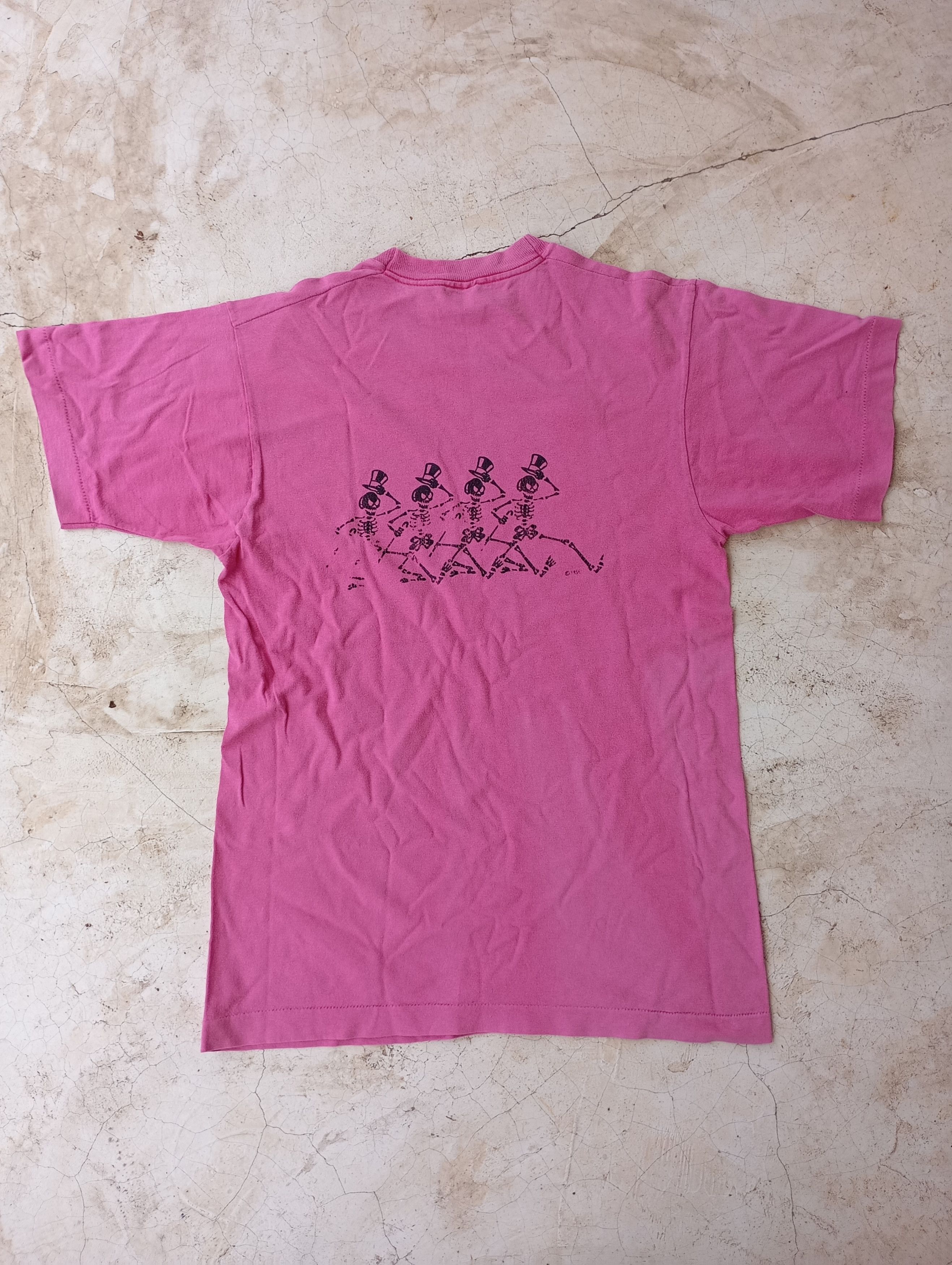 Vintage Vintage 1990s The Grateful Dead T shirts Size US M / EU 48-50 / 2 - 4 Thumbnail