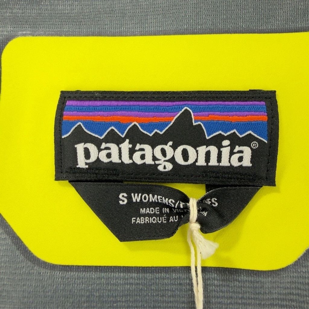 Patagonia Patagonia NWT Women's Size Small Untracked Gore-tex Recco Ja Size S / US 4 / IT 40 - 2 Thumbnail