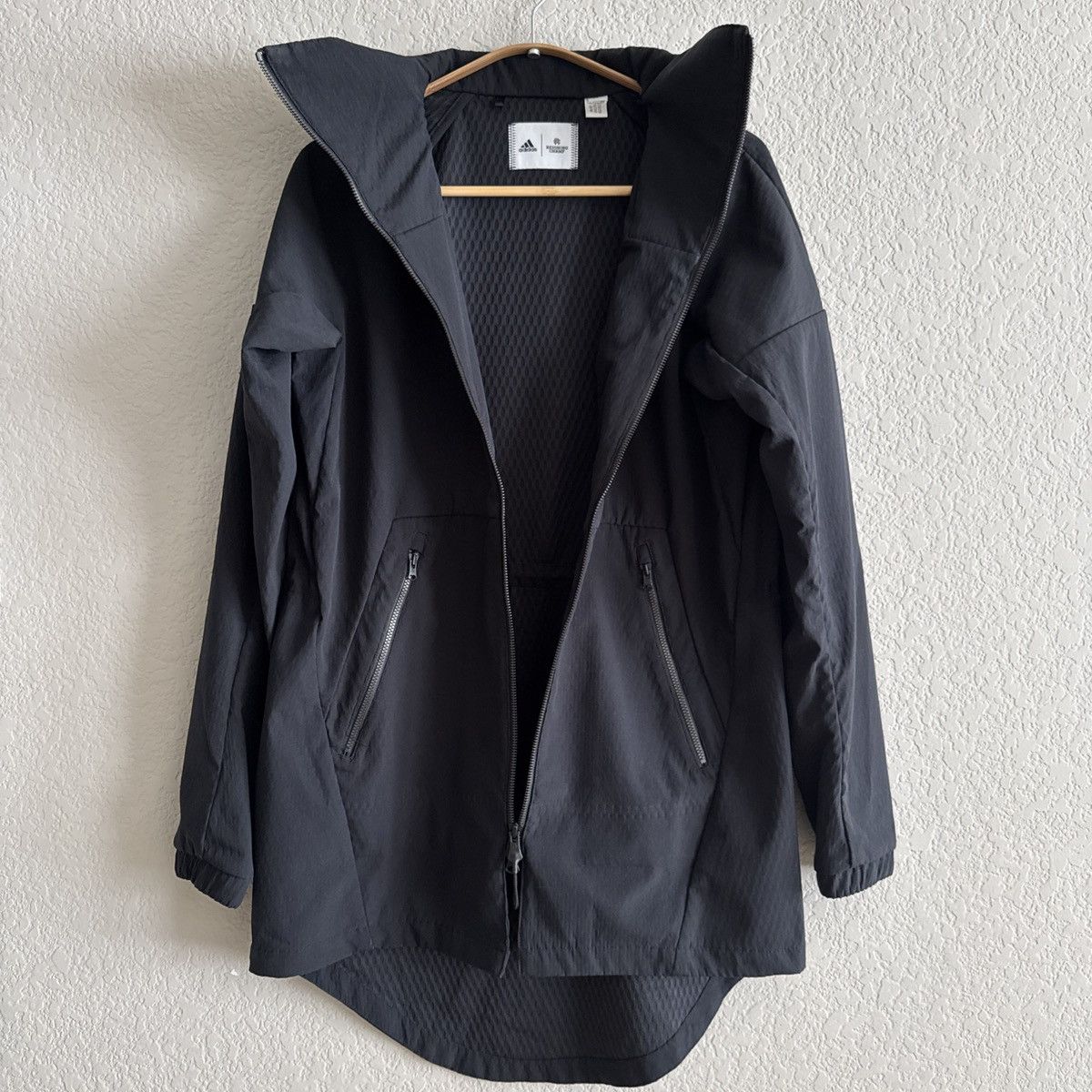 Adidas × Reigning Champ Long Lightweight Tech Fabric Jacket With Tail Size S / US 4 / IT 40 - 6 Thumbnail