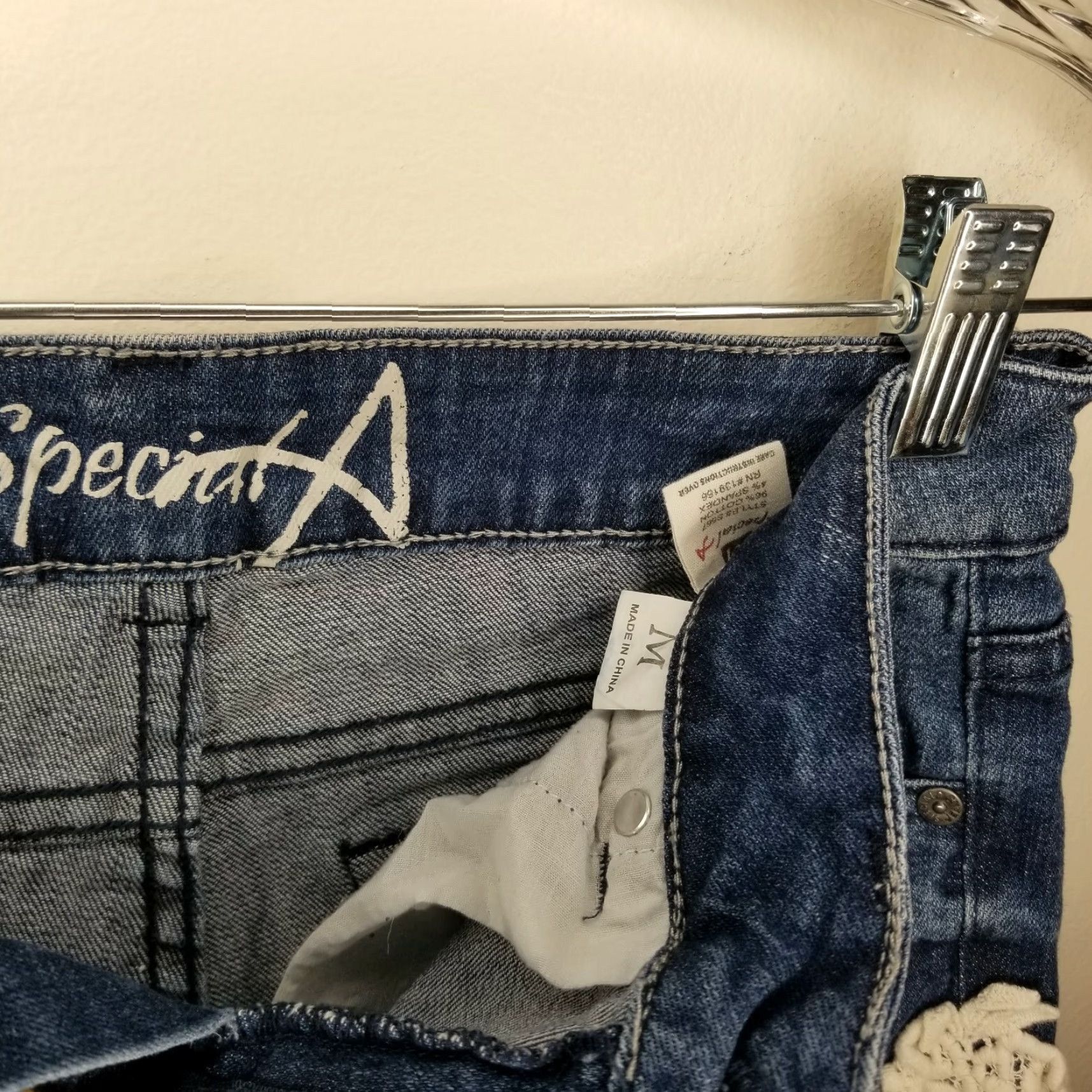 Vintage VINTAGE Special A Jeans Cut-Off Women Size M Blue Shorts/Jeans Women's M Cutoff Blue Denim Size 32" / US 10 / IT 46 - 3 Thumbnail