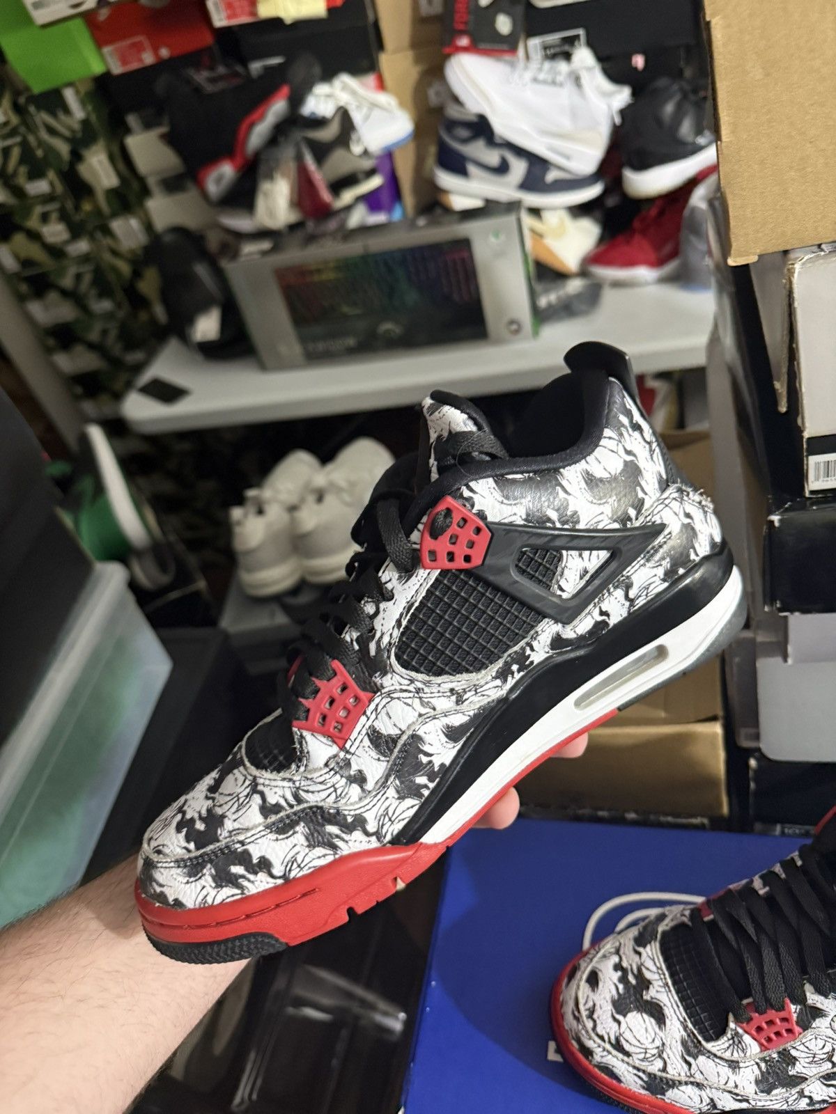 Jordan Brand Jordan retro 4 tattoo sz 9.5 Size US 9.5 / EU 42-43 - 3 Thumbnail