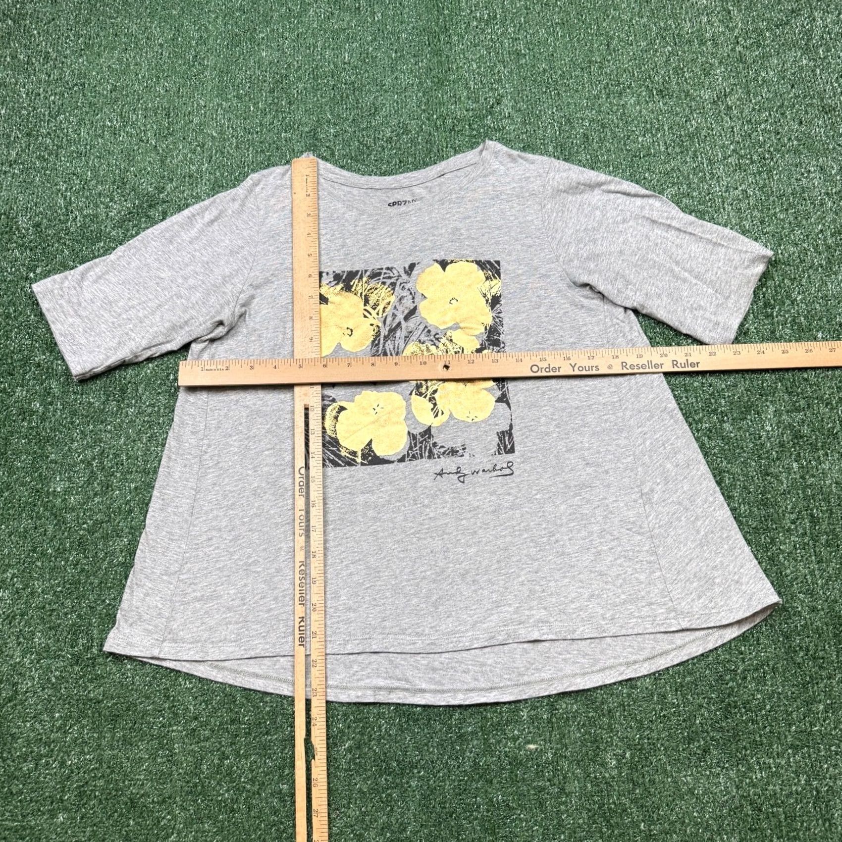 Uniqlo Uniqlo T Shirt Women's Size M Gray Short Sleeve SPRZ NY Tee Warhol Art Basic Shirt Size M / US 6-8 / IT 42-44 - 4 Thumbnail