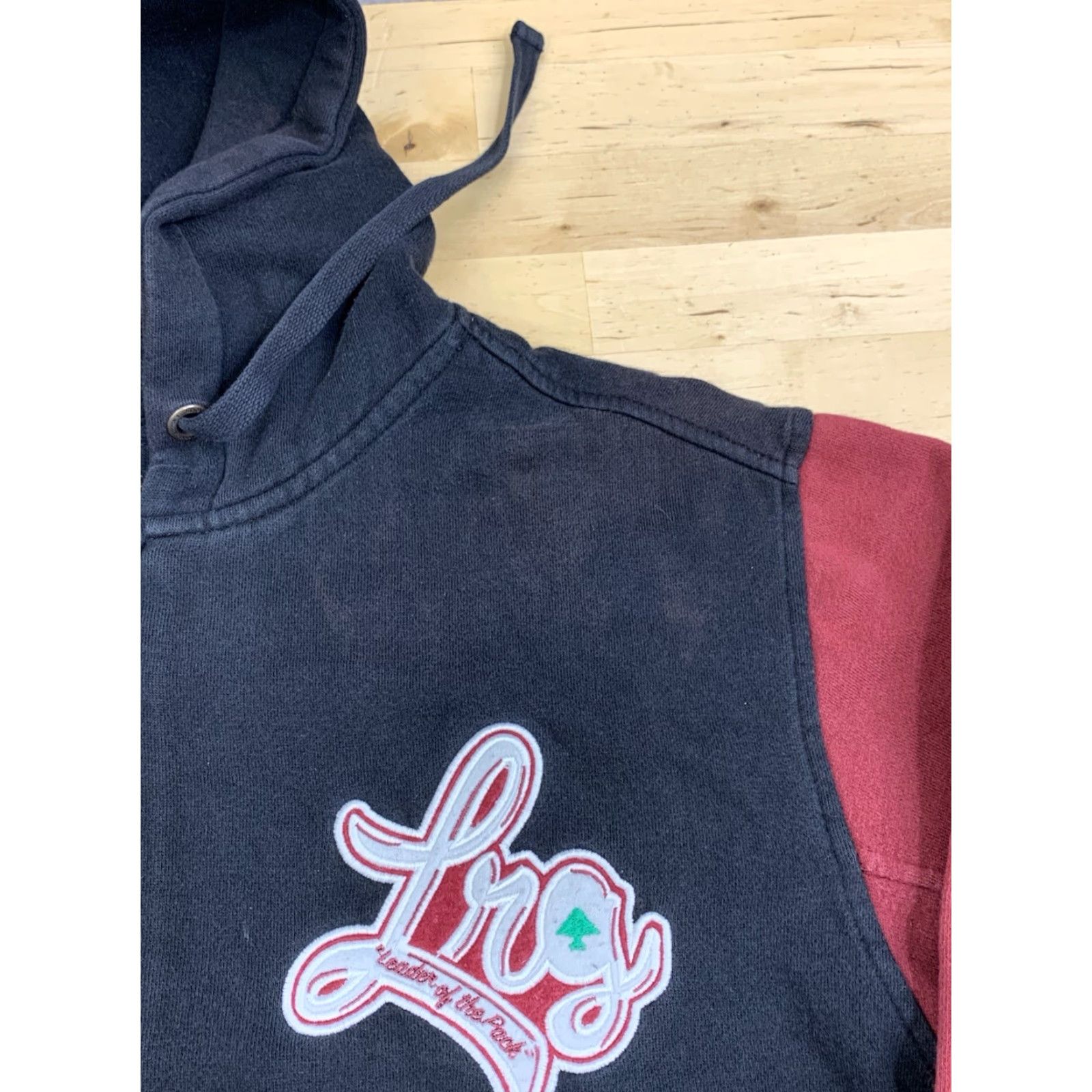 Vintage VINTAGE LRG Jacket Mens L Hooded Embroidered Full Zip Varsity Black Size US L / EU 52-54 / 3 - 7 Thumbnail