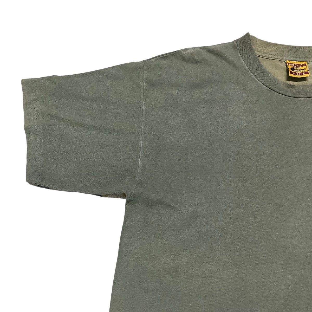 Vintage Vintage 90s Bronze Age Shirt Sunfaded Size US XL / EU 56 / 4 - 4 Thumbnail